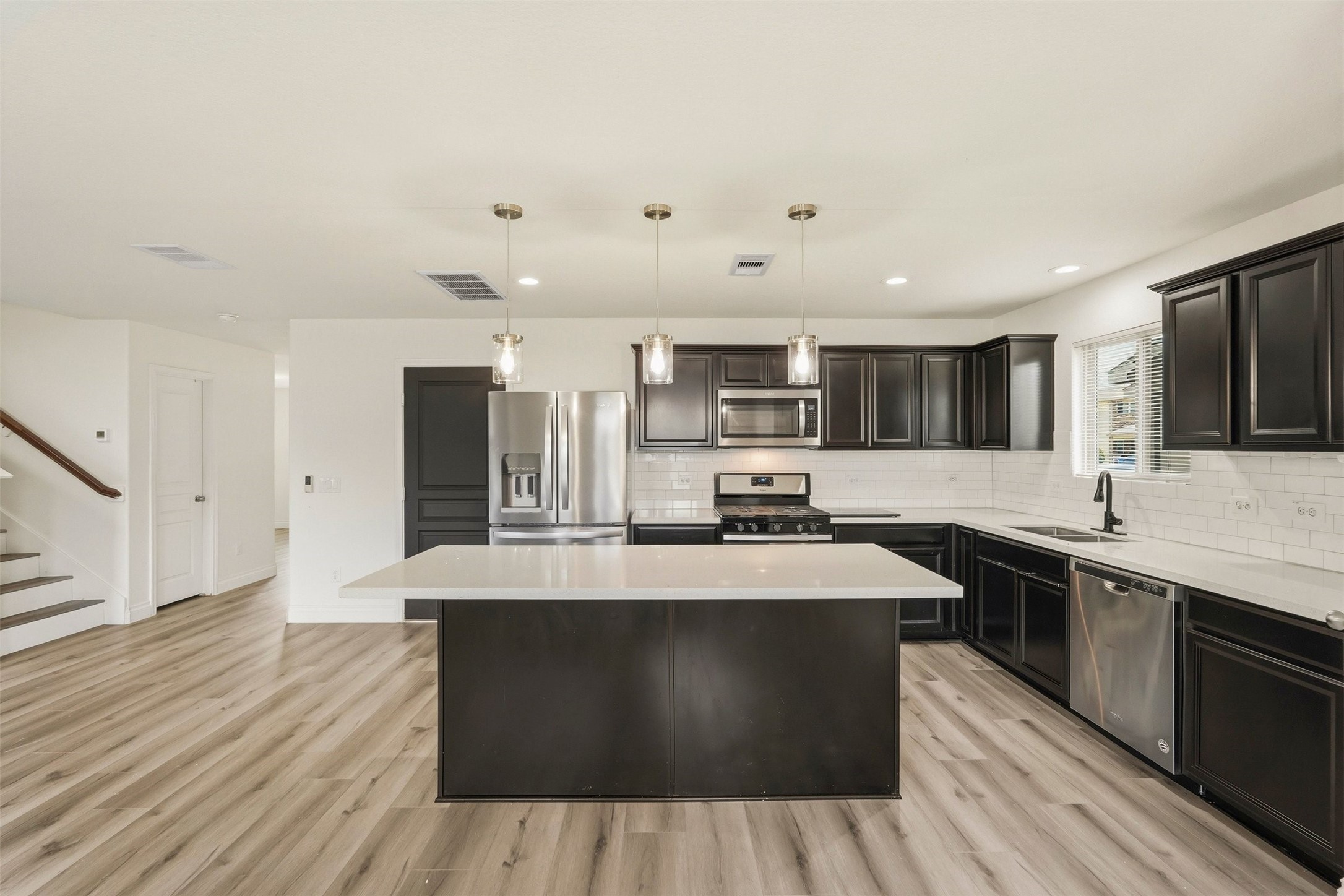 6810 Cortenridge Lane Property Photo 13
