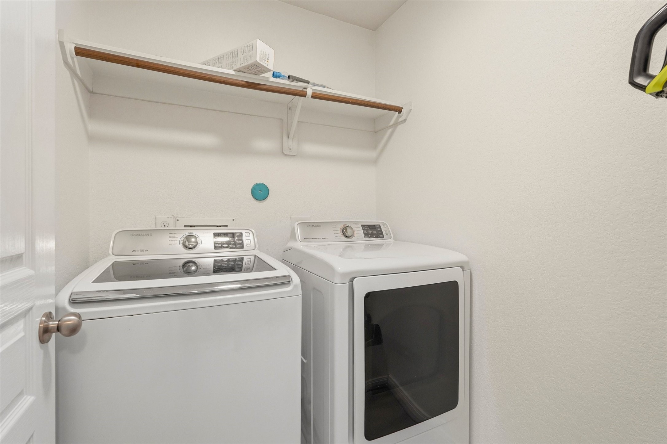 6810 Cortenridge Lane Property Photo 19
