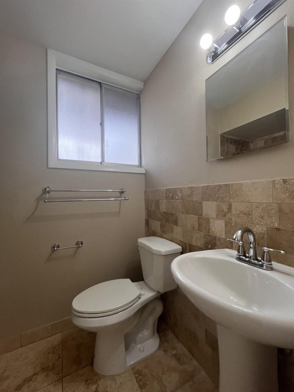 5123 Del Monte Drive 1 Property Photo 11