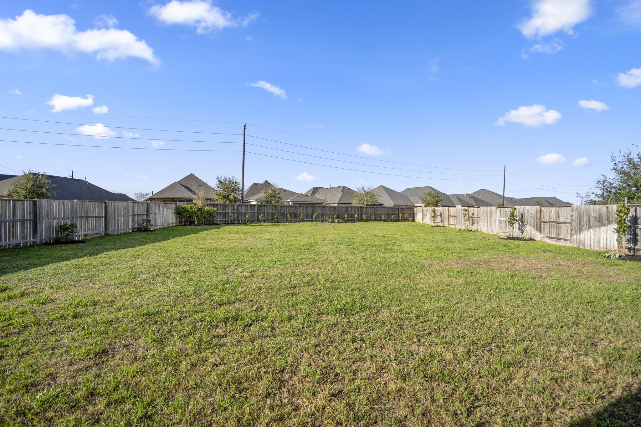 6914 Red Oak Drive Property Photo 37