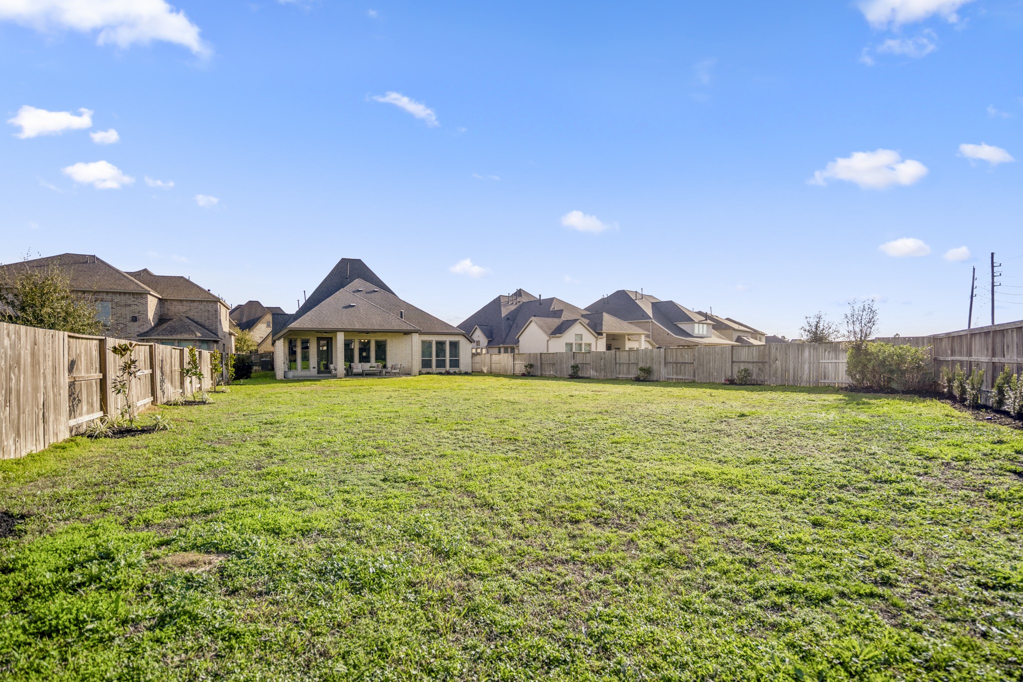 6914 Red Oak Drive Property Photo 38