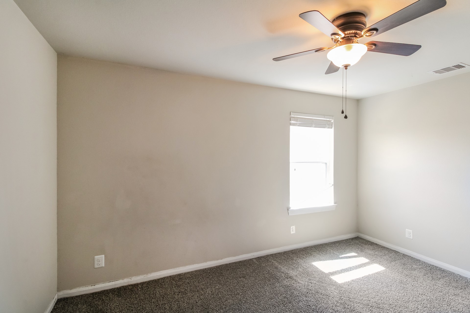 7901 Beryl Court Property Photo 8