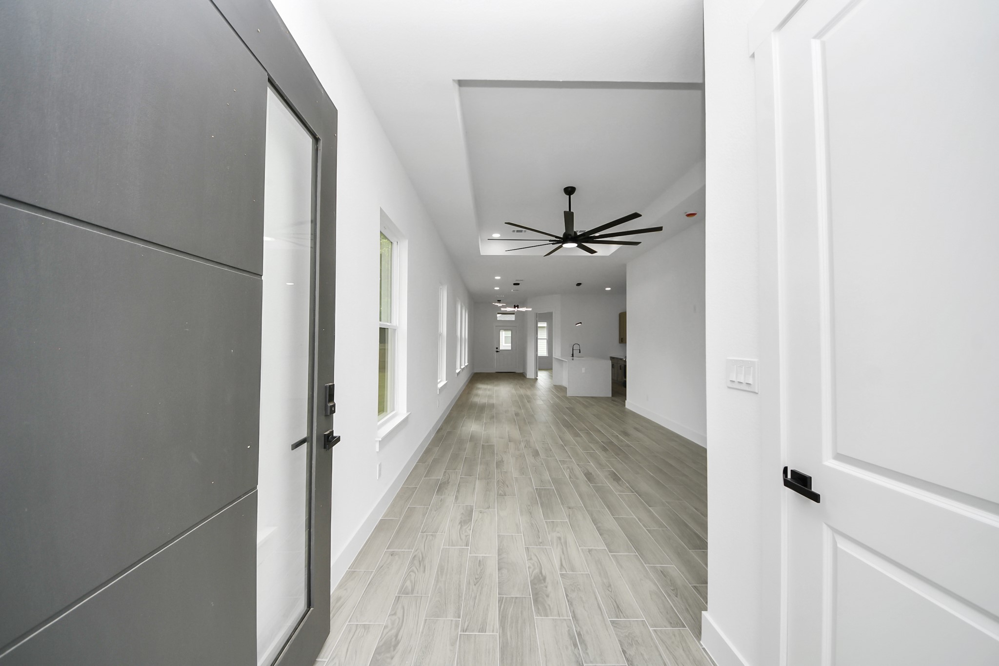 1904 Bell Street Property Photo 4
