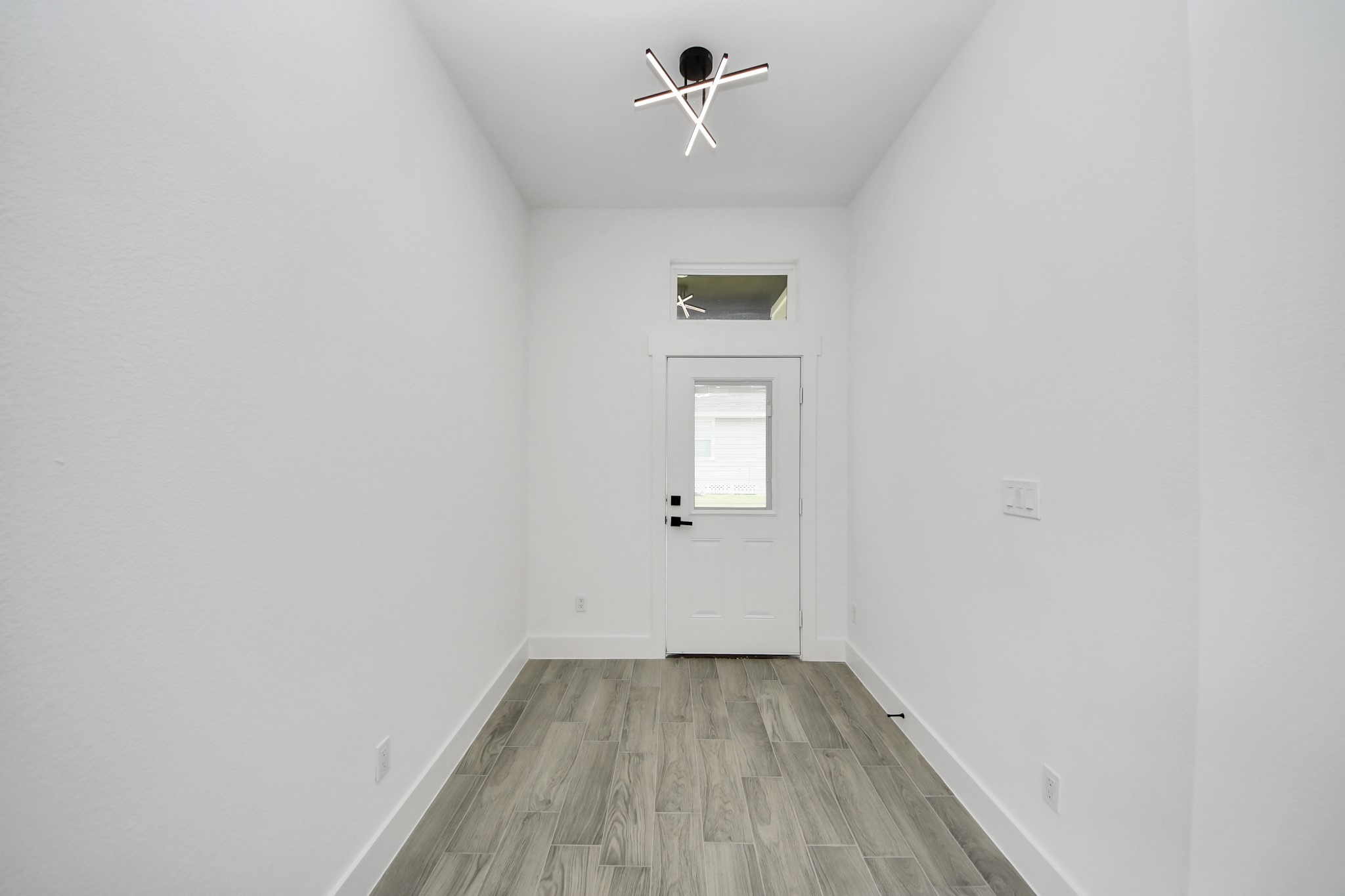 1904 Bell Street Property Photo 10