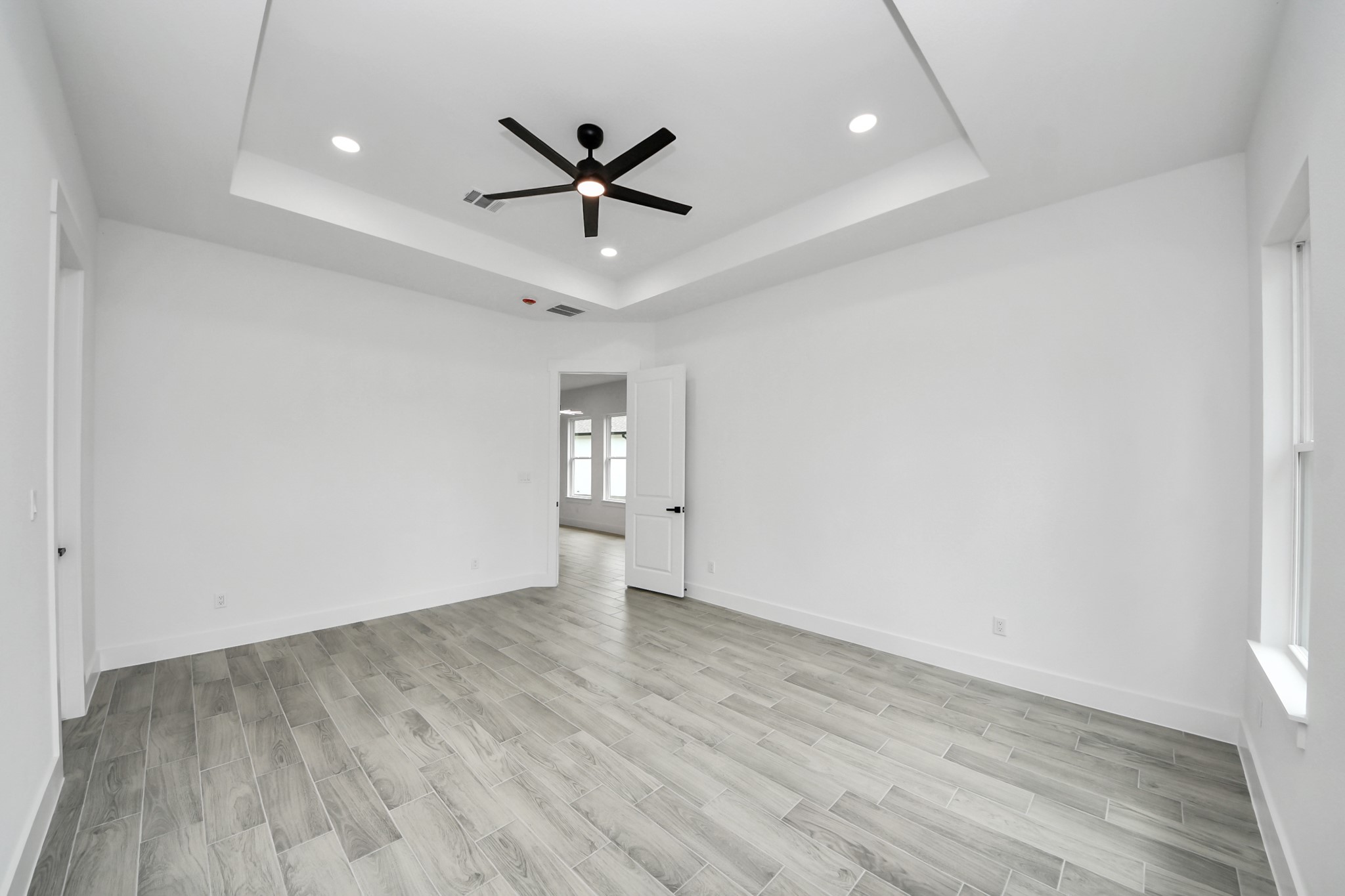 1904 Bell Street Property Photo 14