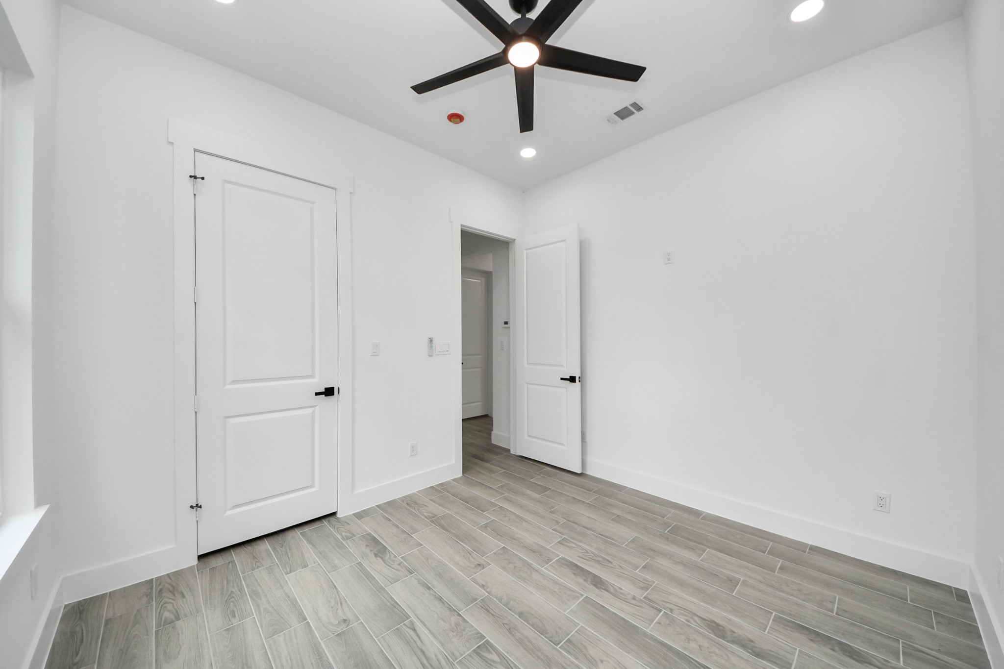1904 Bell Street Property Photo 20
