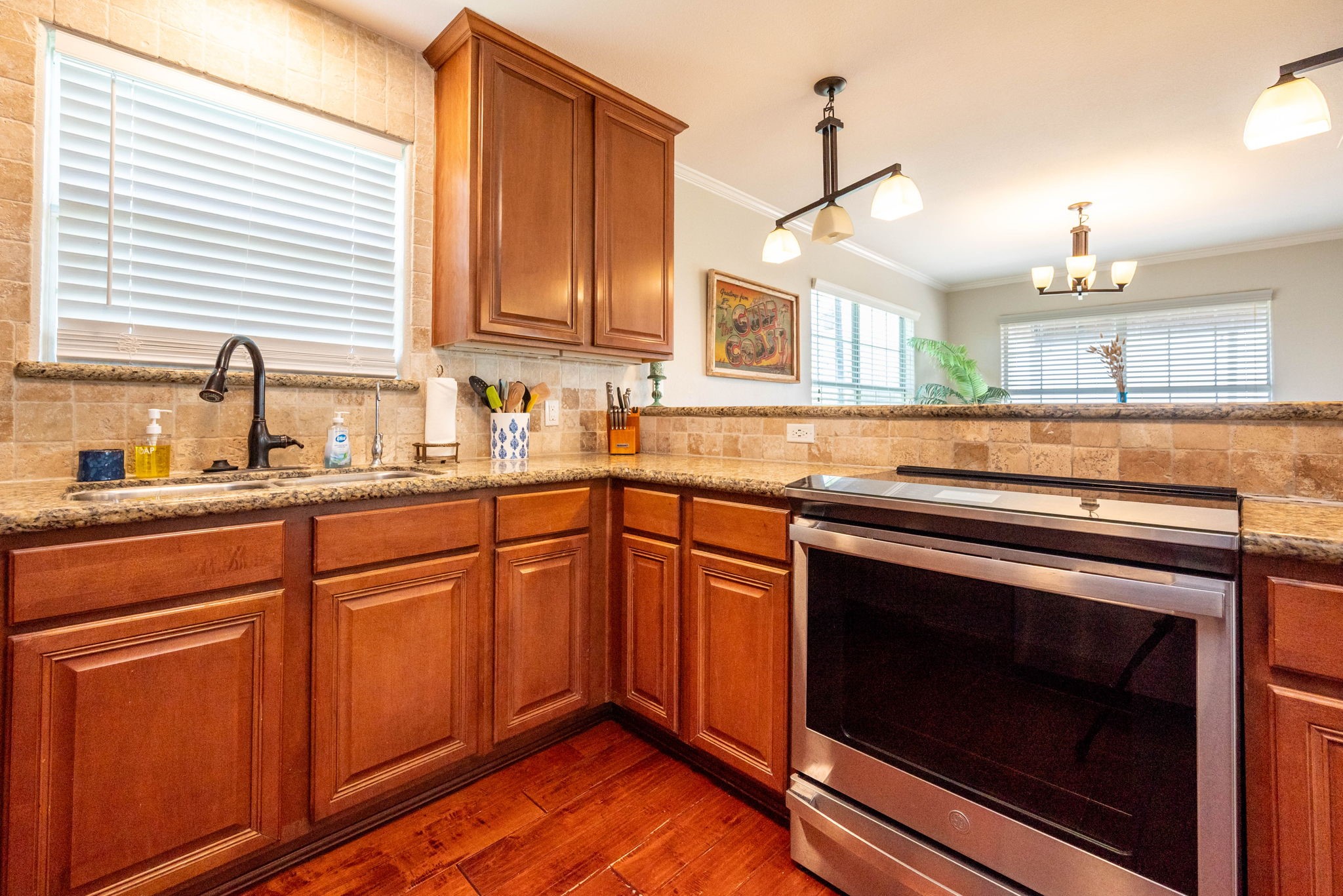 18115 Shaman Drive Property Photo 7