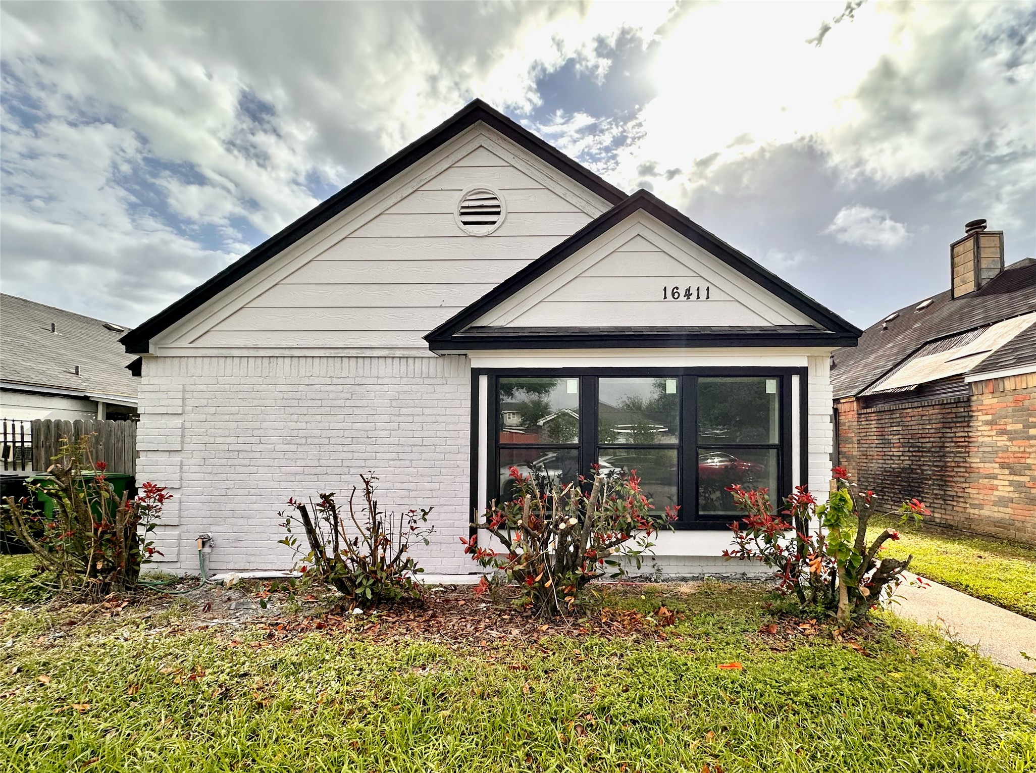 16411 Gold Ridge Lane Property Photo 1