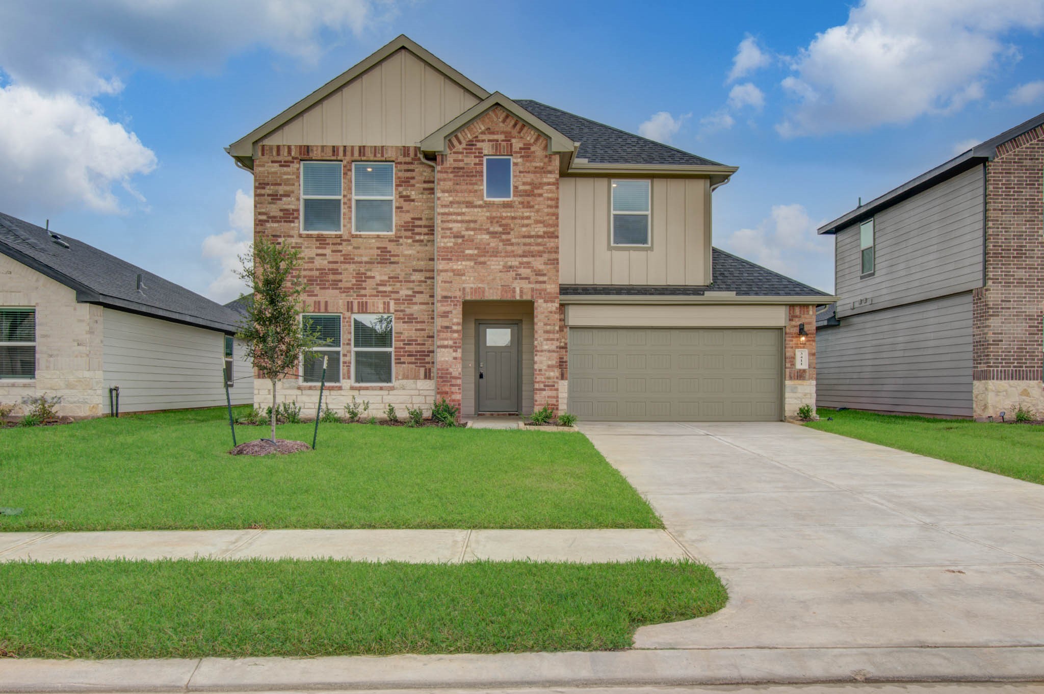 3411 Ashe Landing Drive Property Photo 1