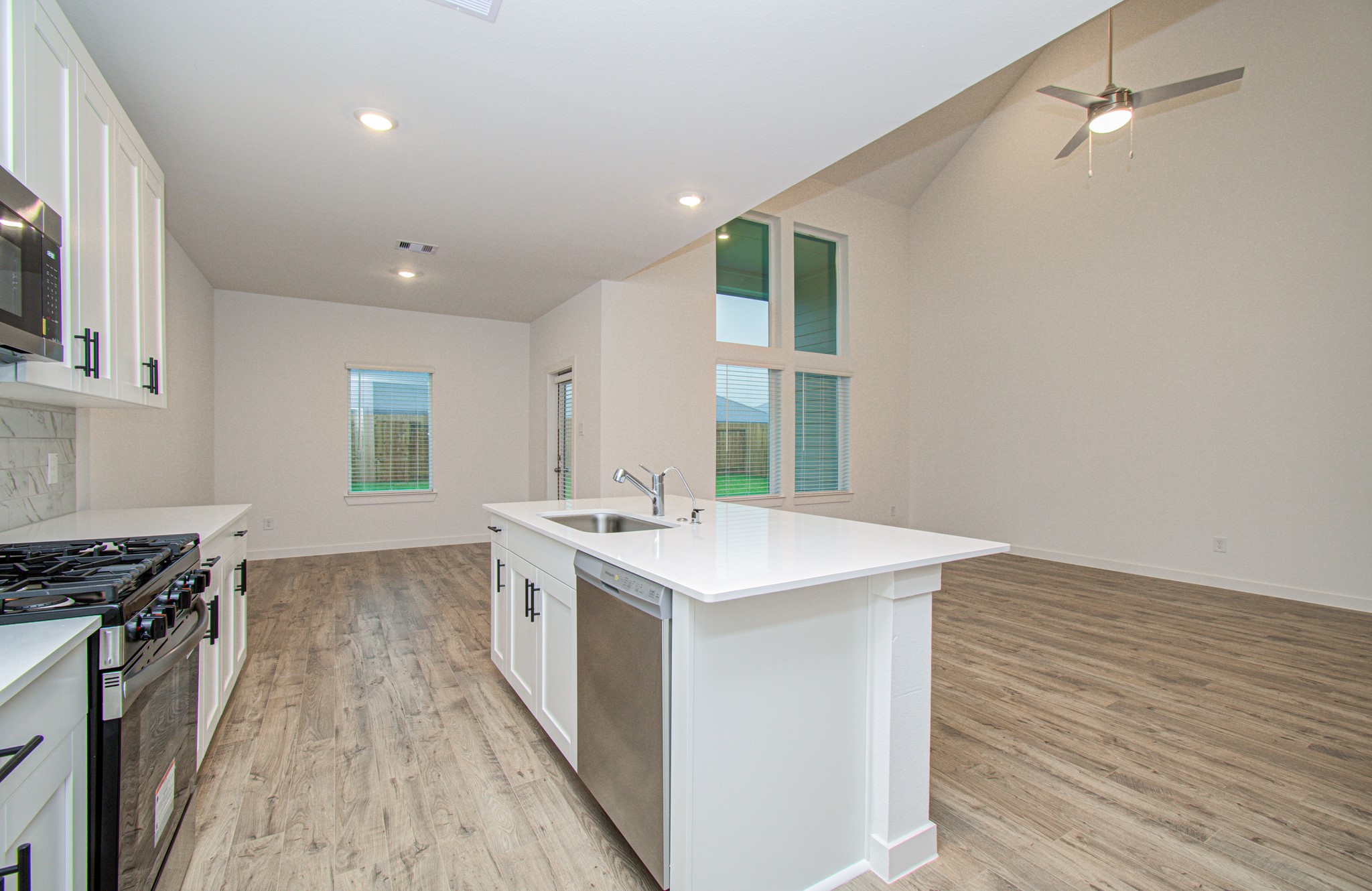 3411 Ashe Landing Drive Property Photo 22