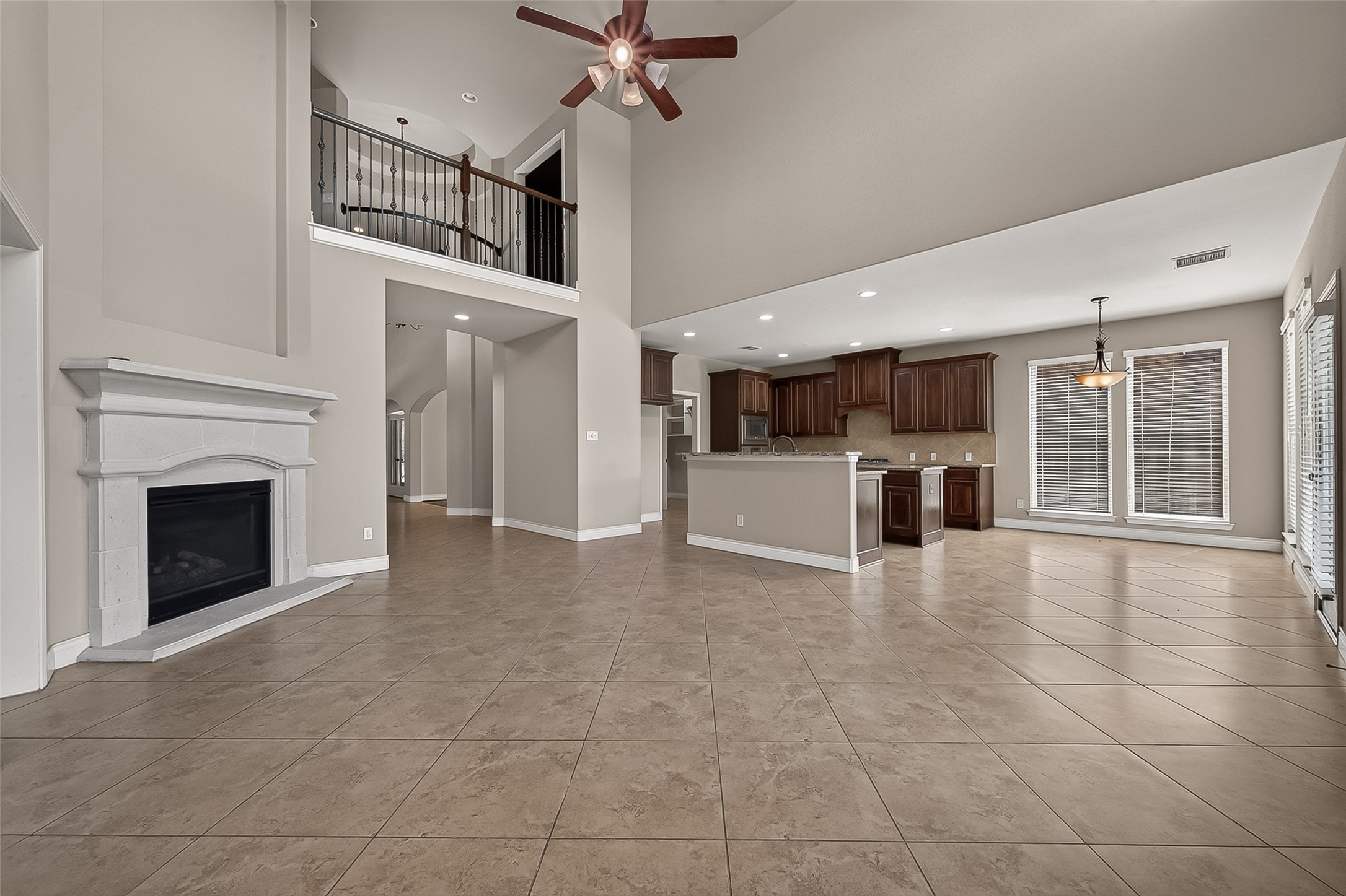 27119 Naples Run Lane Property Photo 16