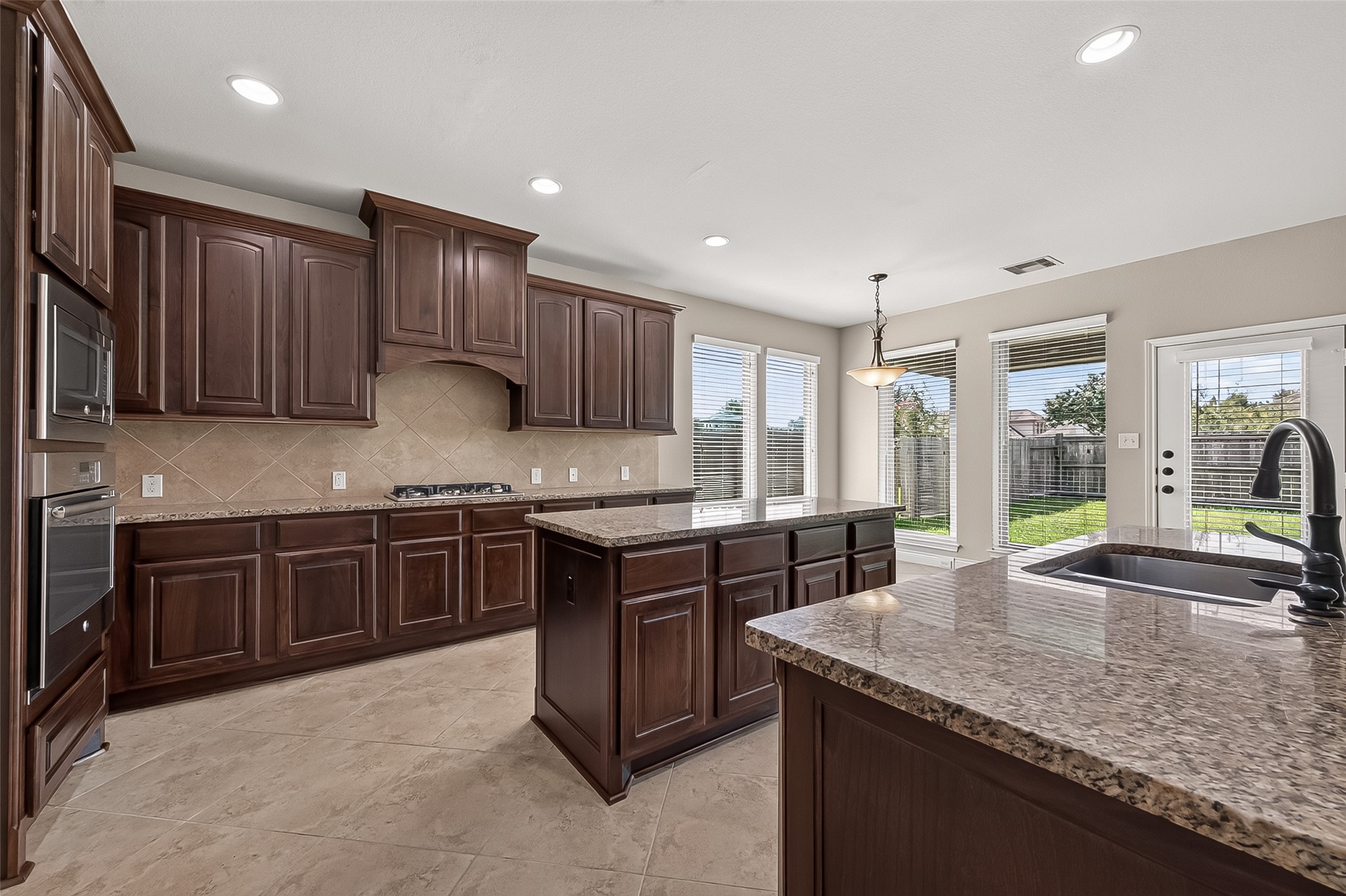 27119 Naples Run Lane Property Photo 31