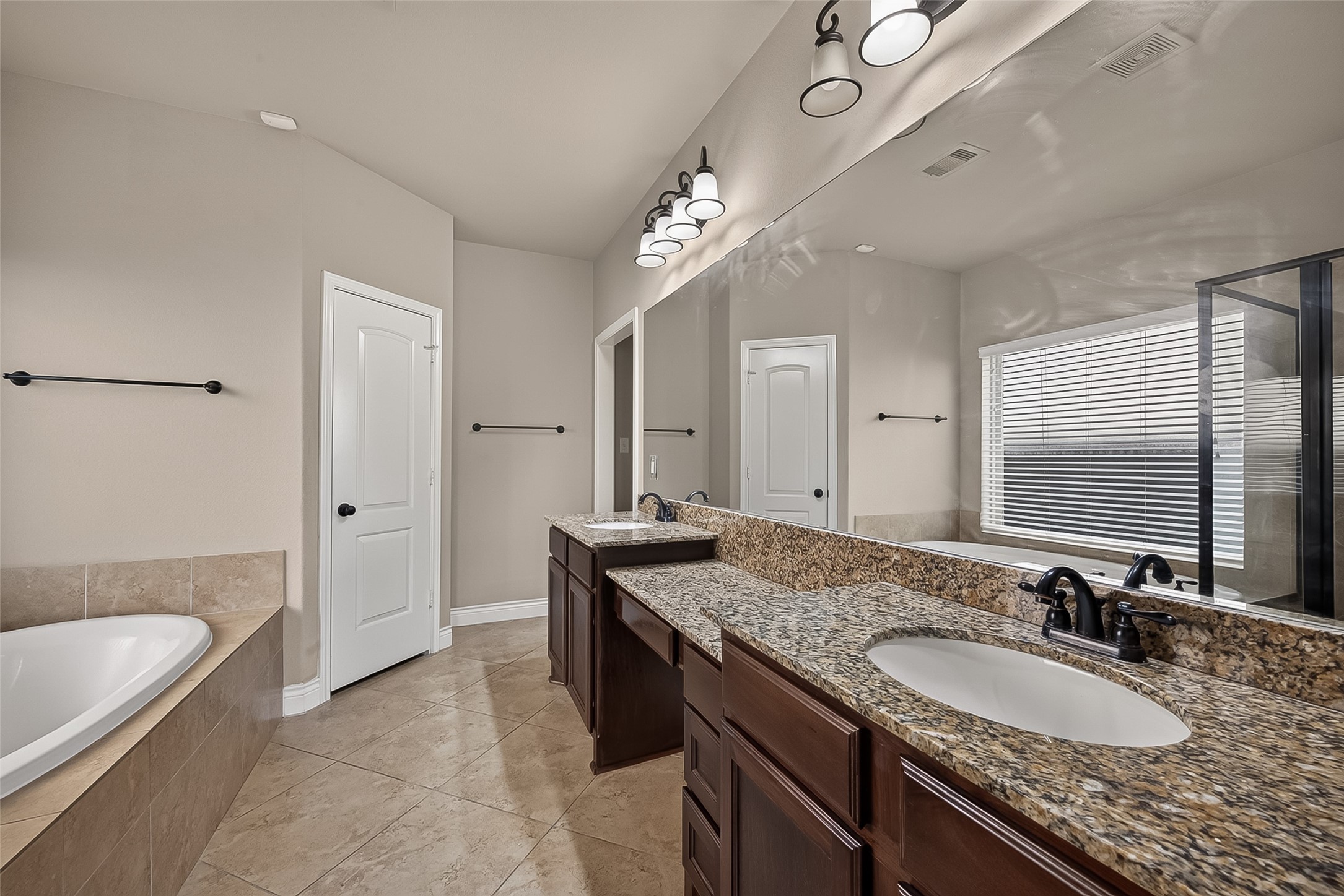 27119 Naples Run Lane Property Photo 37