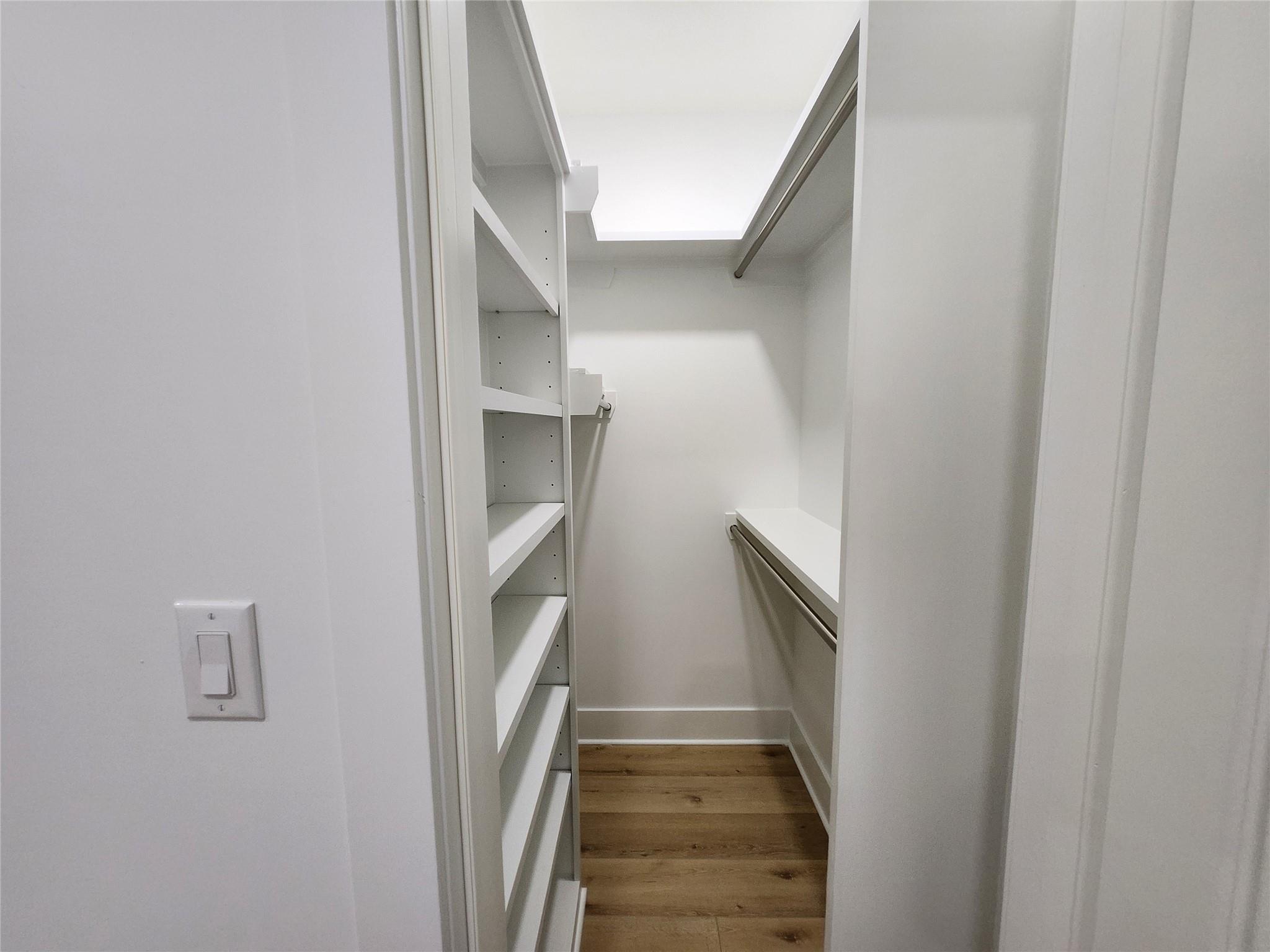 207 Carl Street Property Photo 11