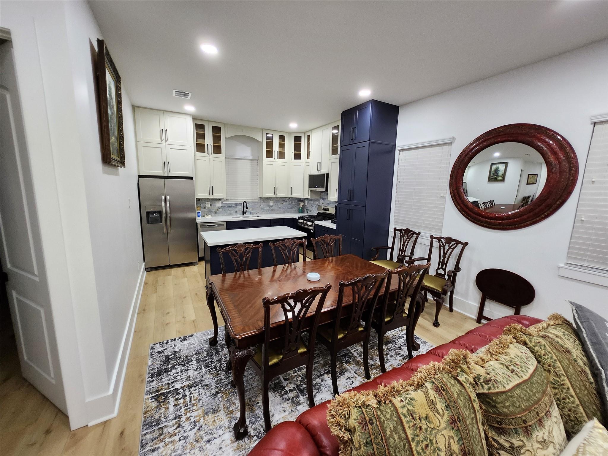 207 Carl Street Property Photo 15