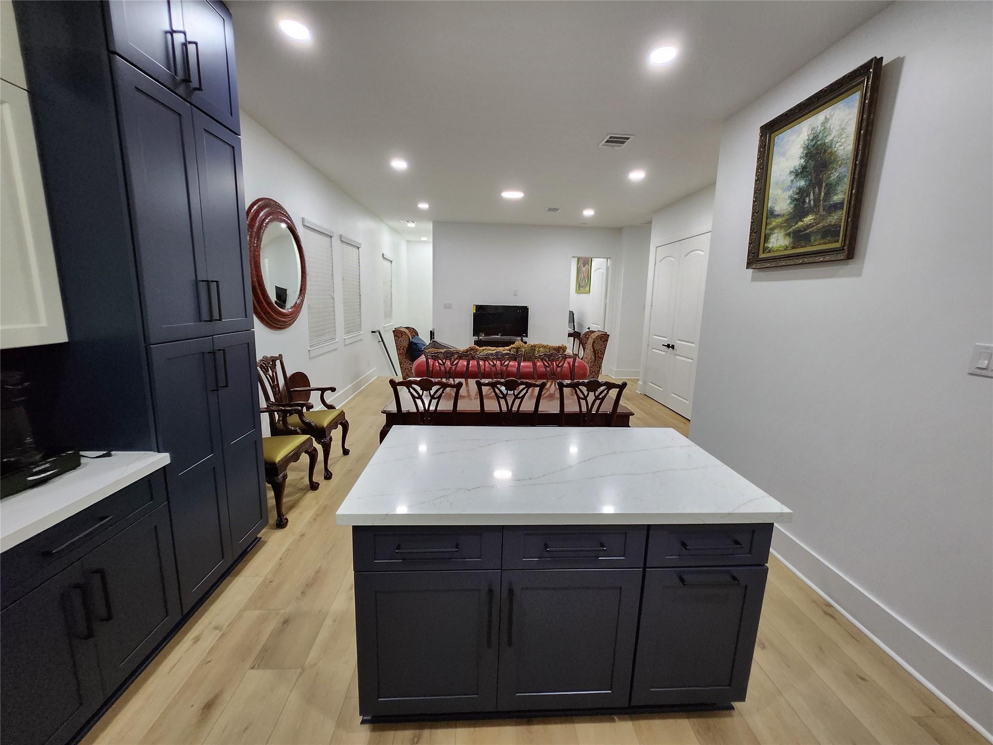207 Carl Street Property Photo 17