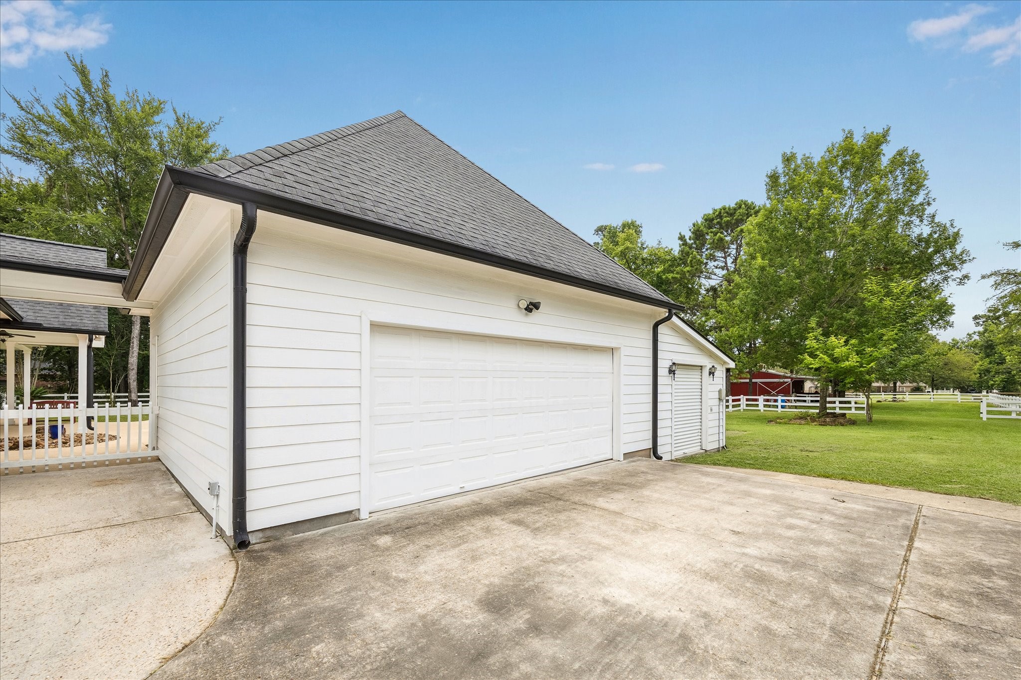 9064 Grand Lake Estates Drive Property Photo 34