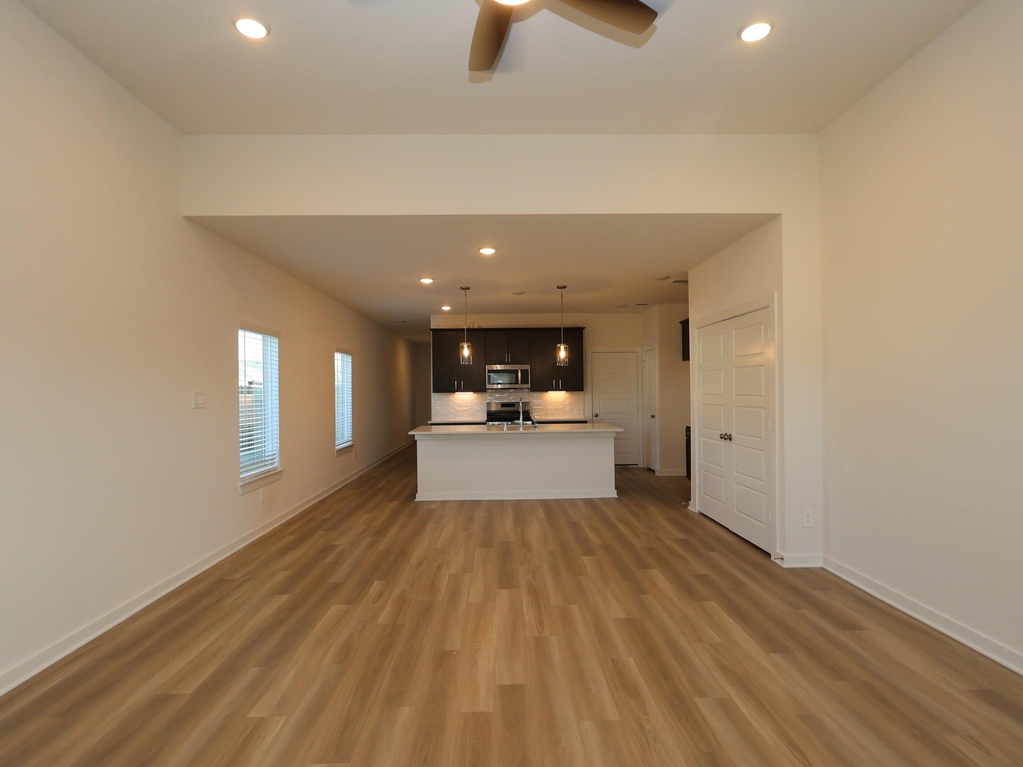 220 Hazy Pines Lane, Willis Tx 77378 Property Photo 10