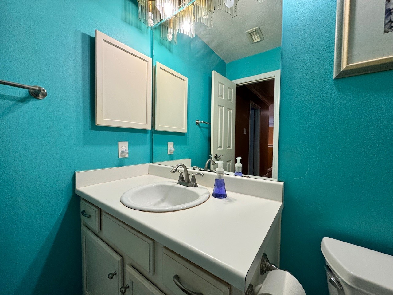 9303 Bent Spur Lane Property Photo 32