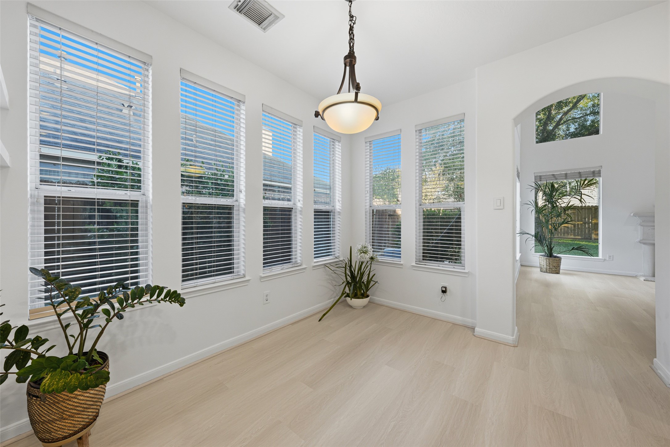 10434 Antelope Alley Property Photo 9