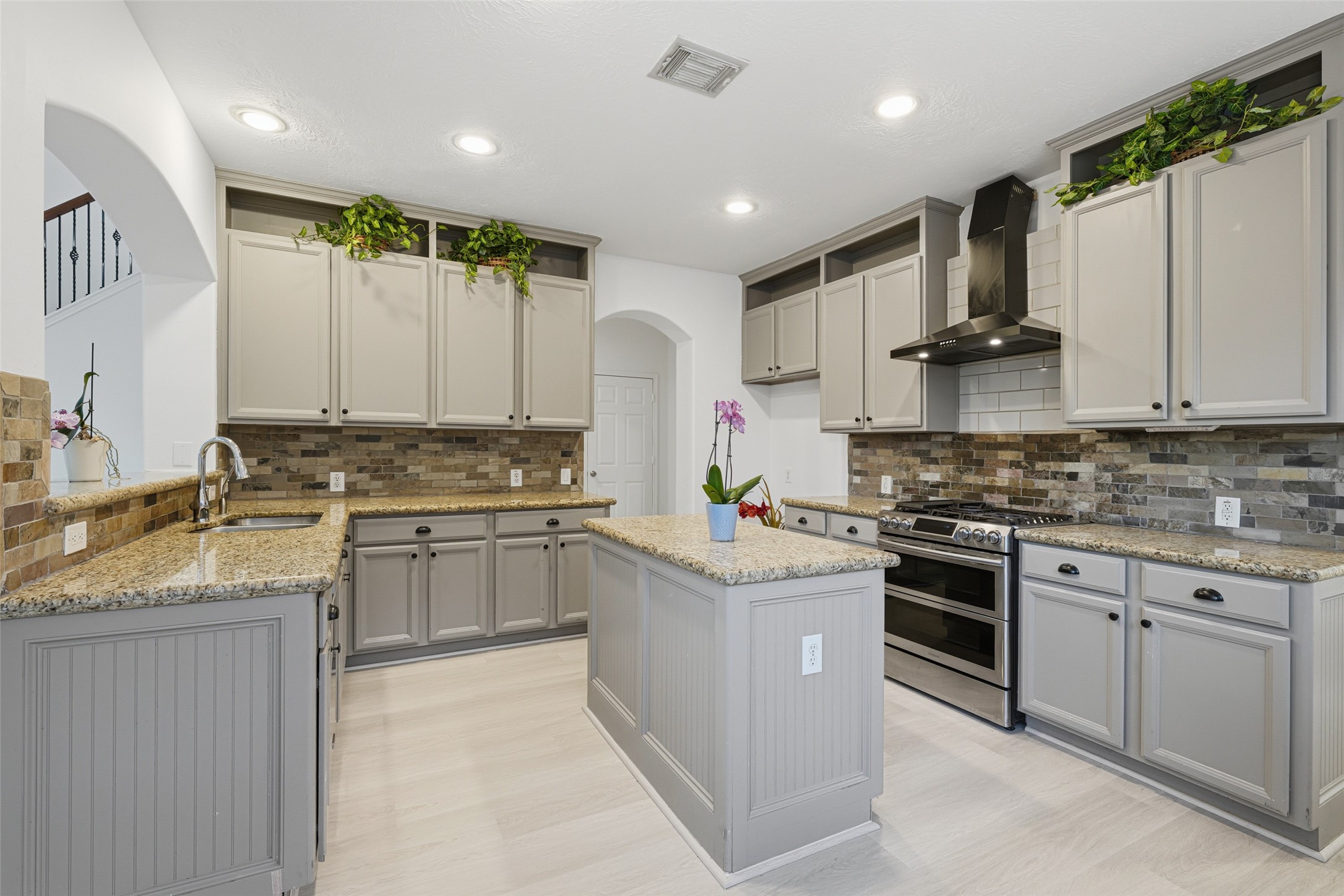 10434 Antelope Alley Property Photo 11