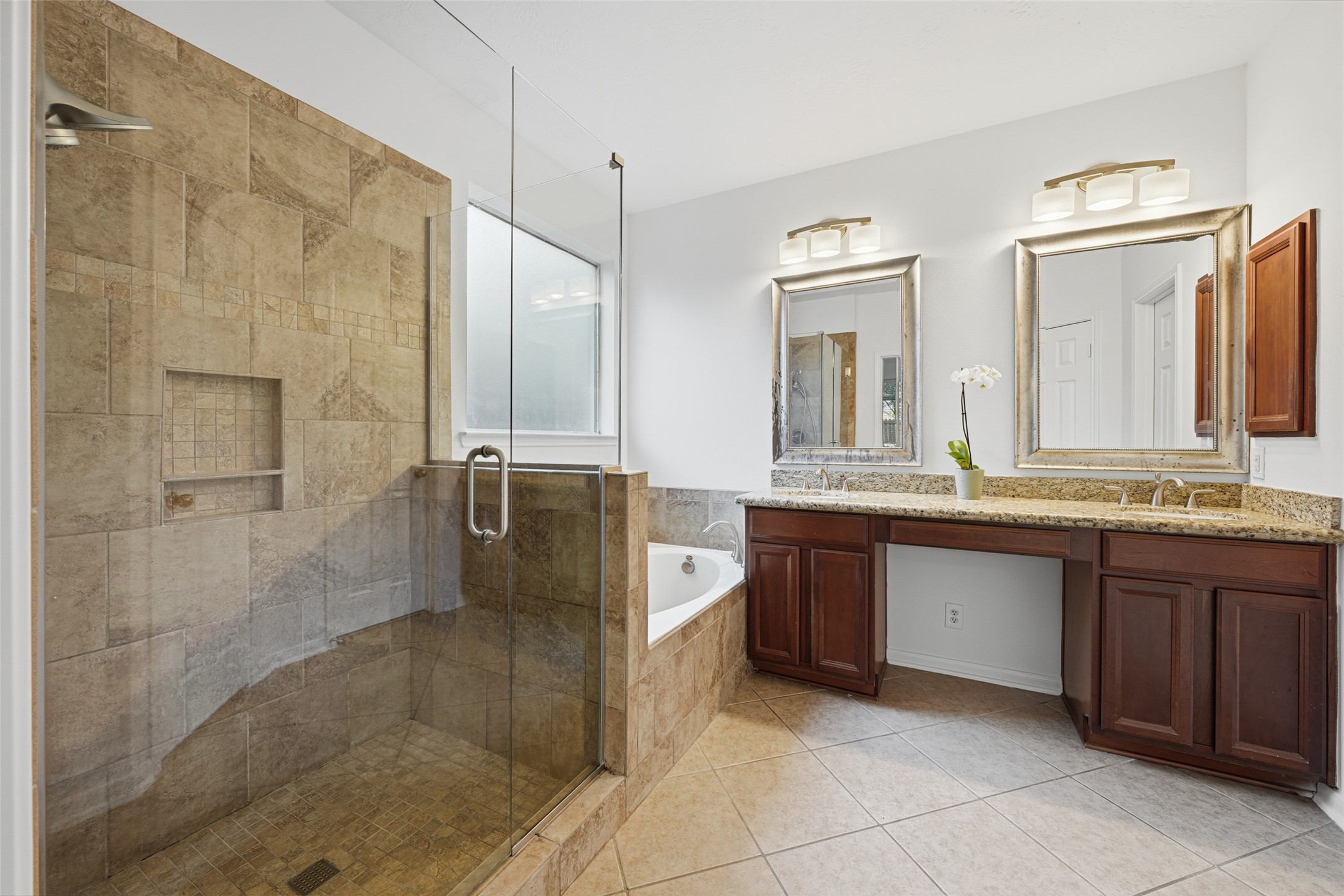 10434 Antelope Alley Property Photo 22