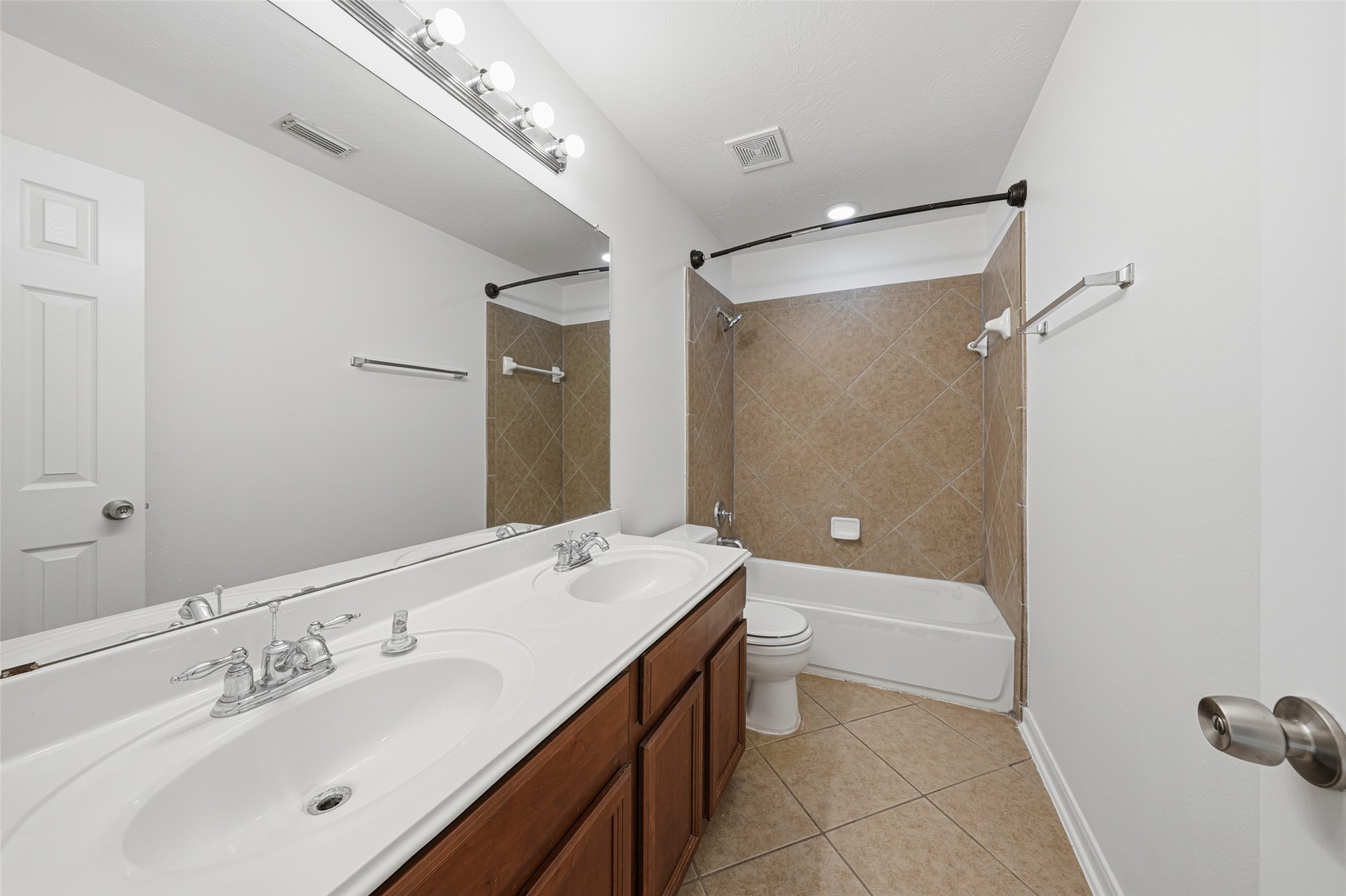 10434 Antelope Alley Property Photo 28