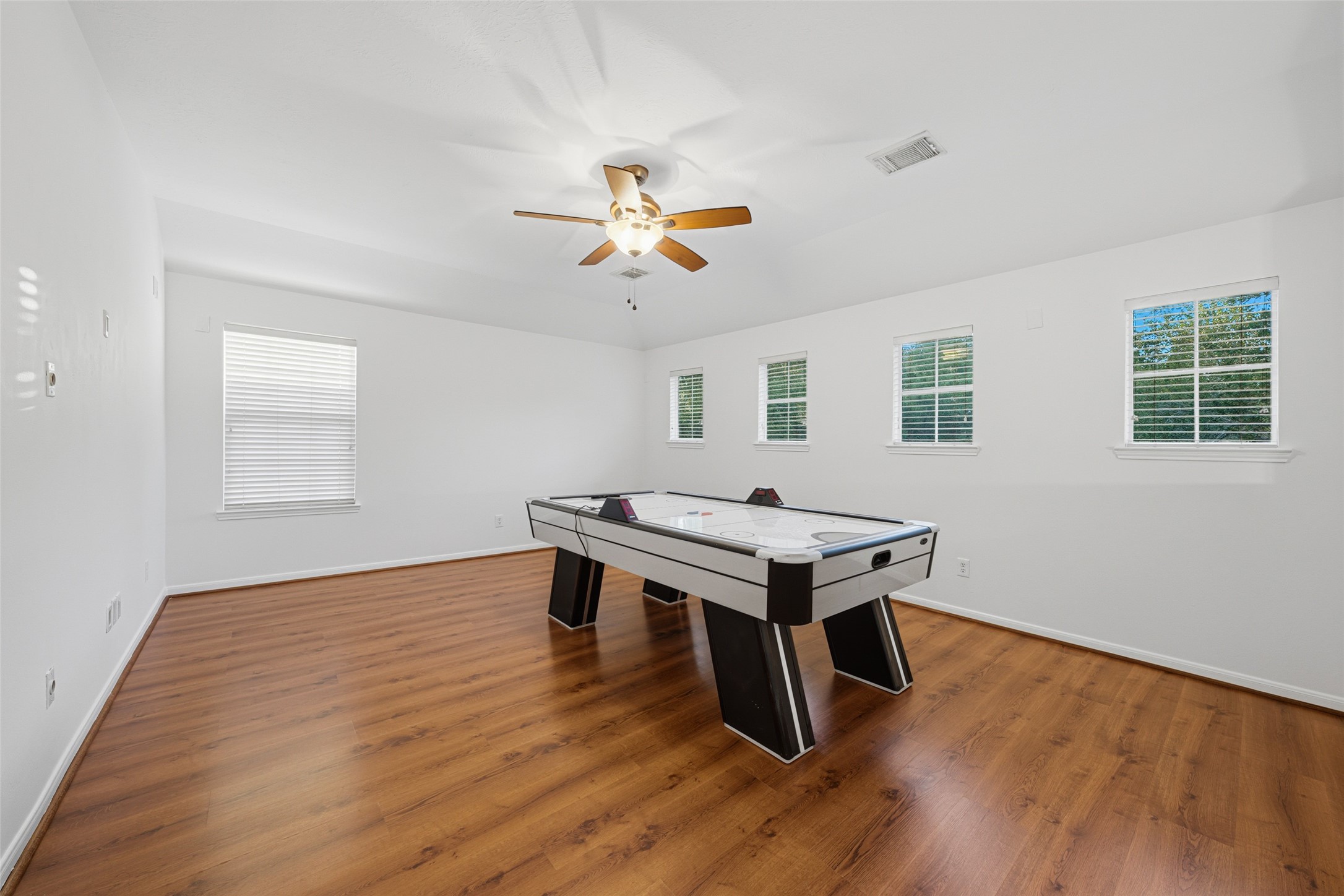 10434 Antelope Alley Property Photo 32