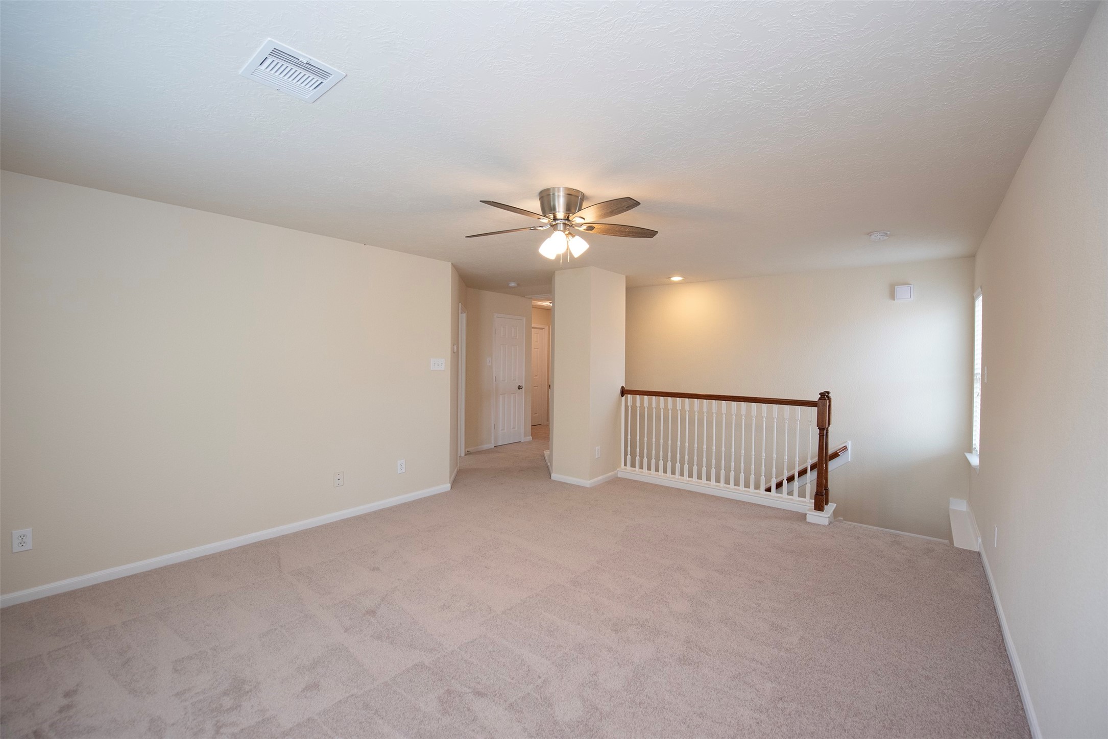106 Easton Glen Lane Property Photo 17