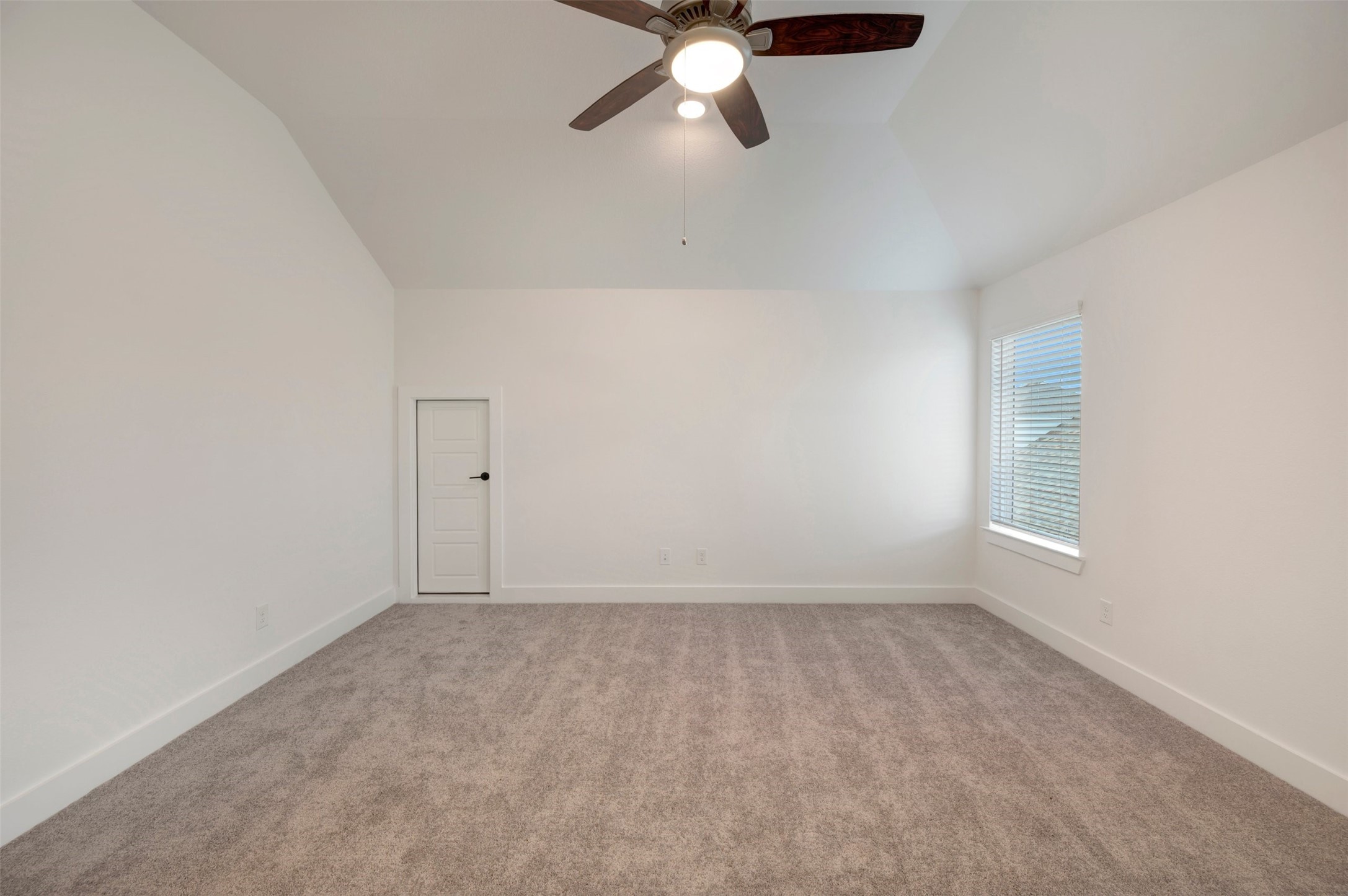 8238 Blue Shell Lane Property Photo 38