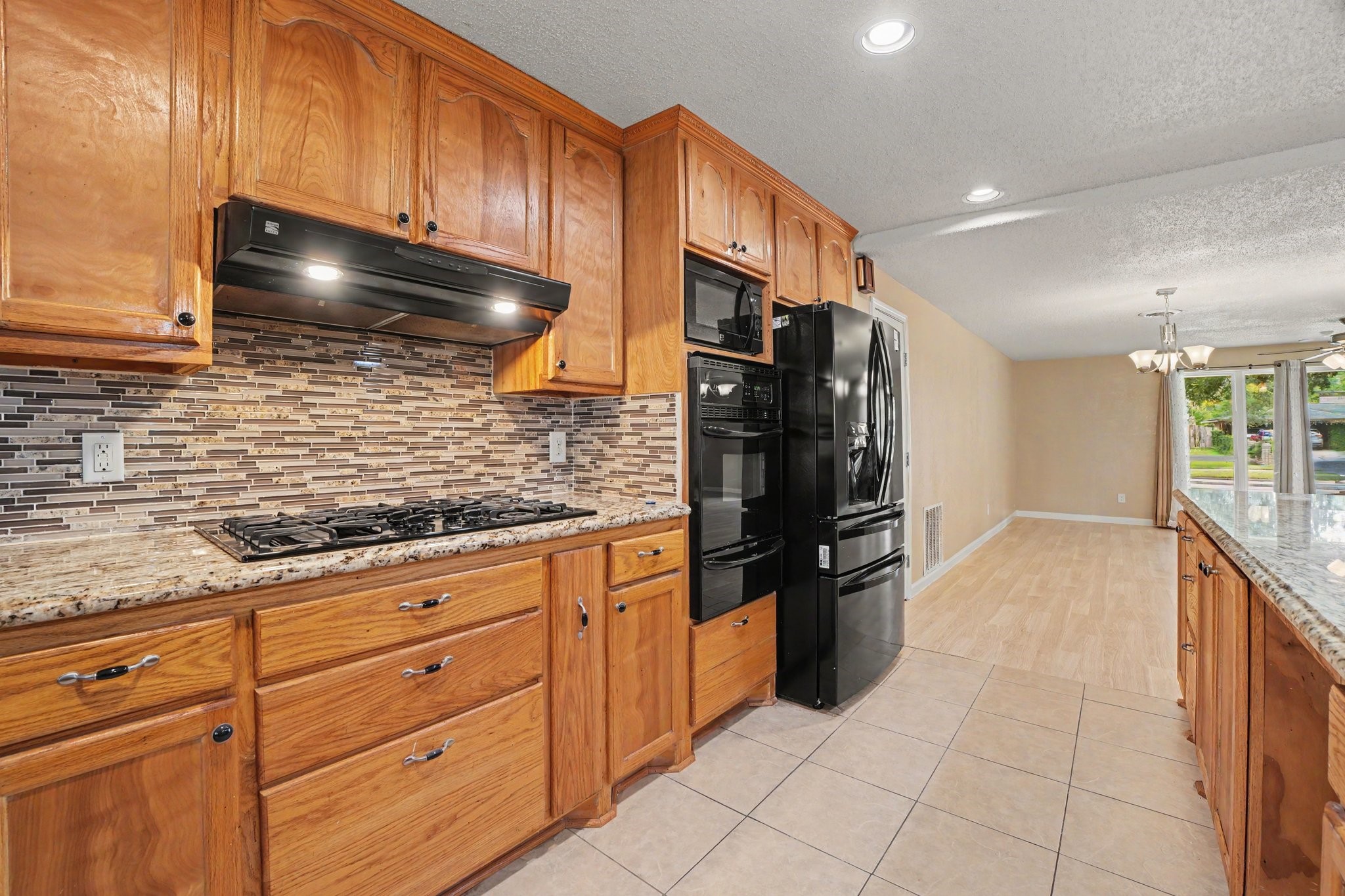 1710 Oaks Drive Property Photo 11