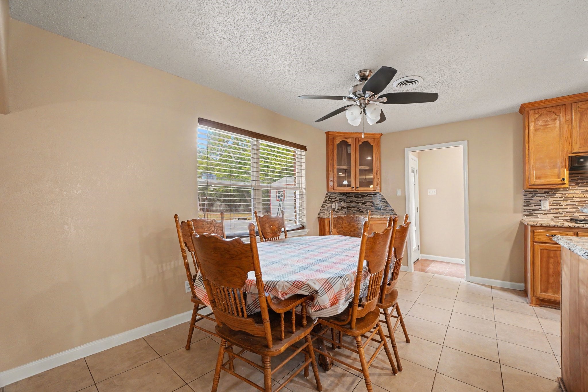 1710 Oaks Drive Property Photo 12