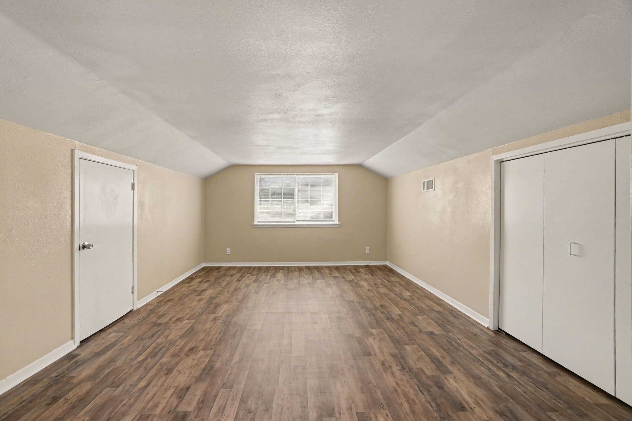 1710 Oaks Drive Property Photo 34