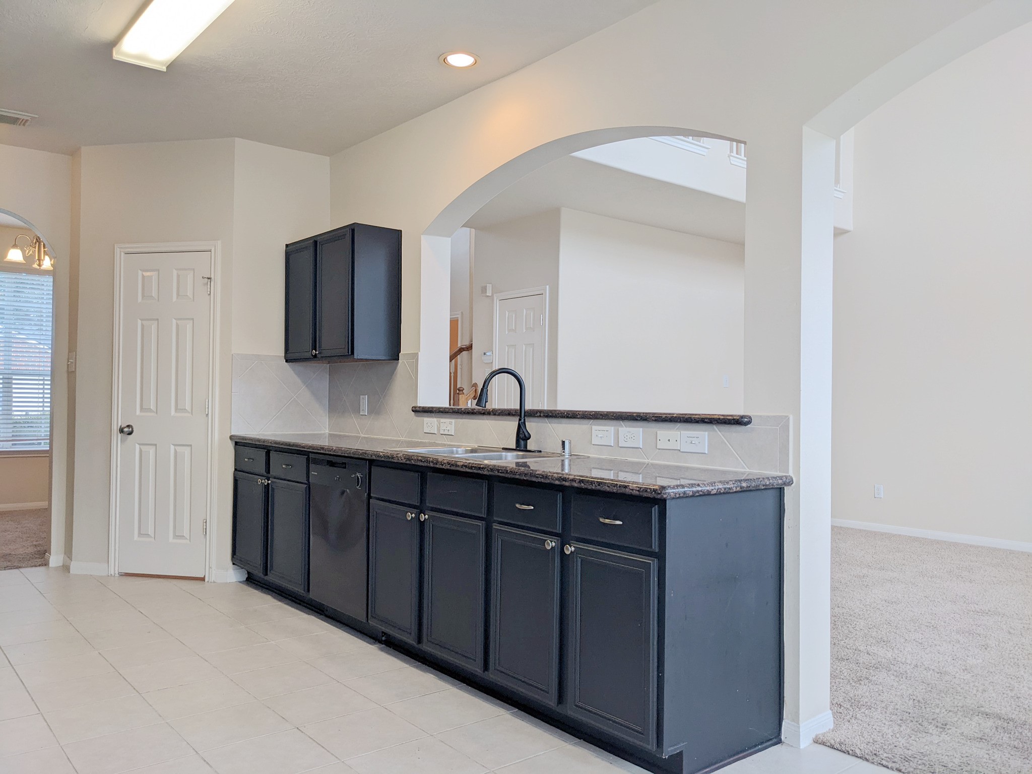 11 Carmel Chase Court Property Photo 6