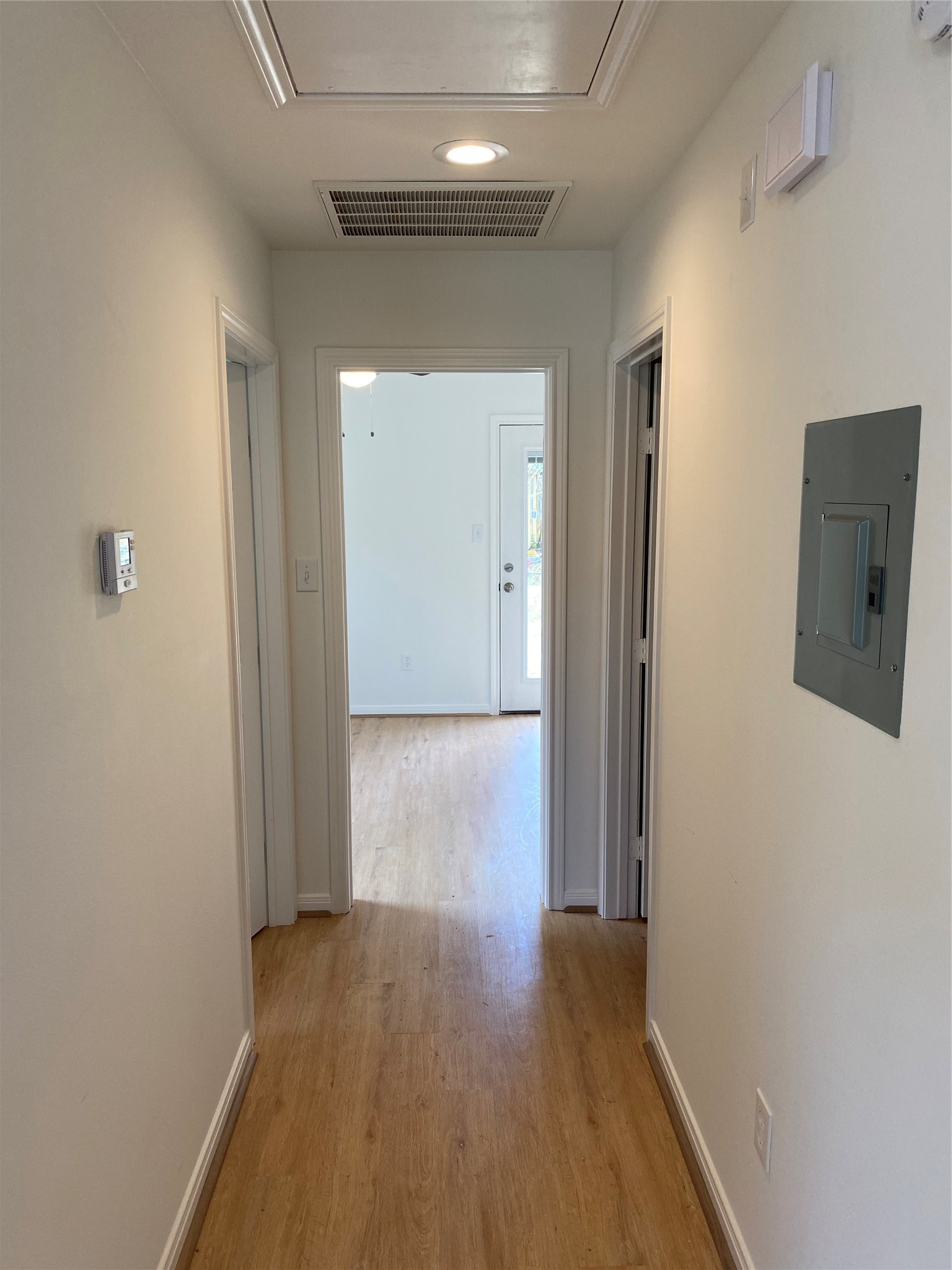 3722 Putnam Drive A Property Photo 9