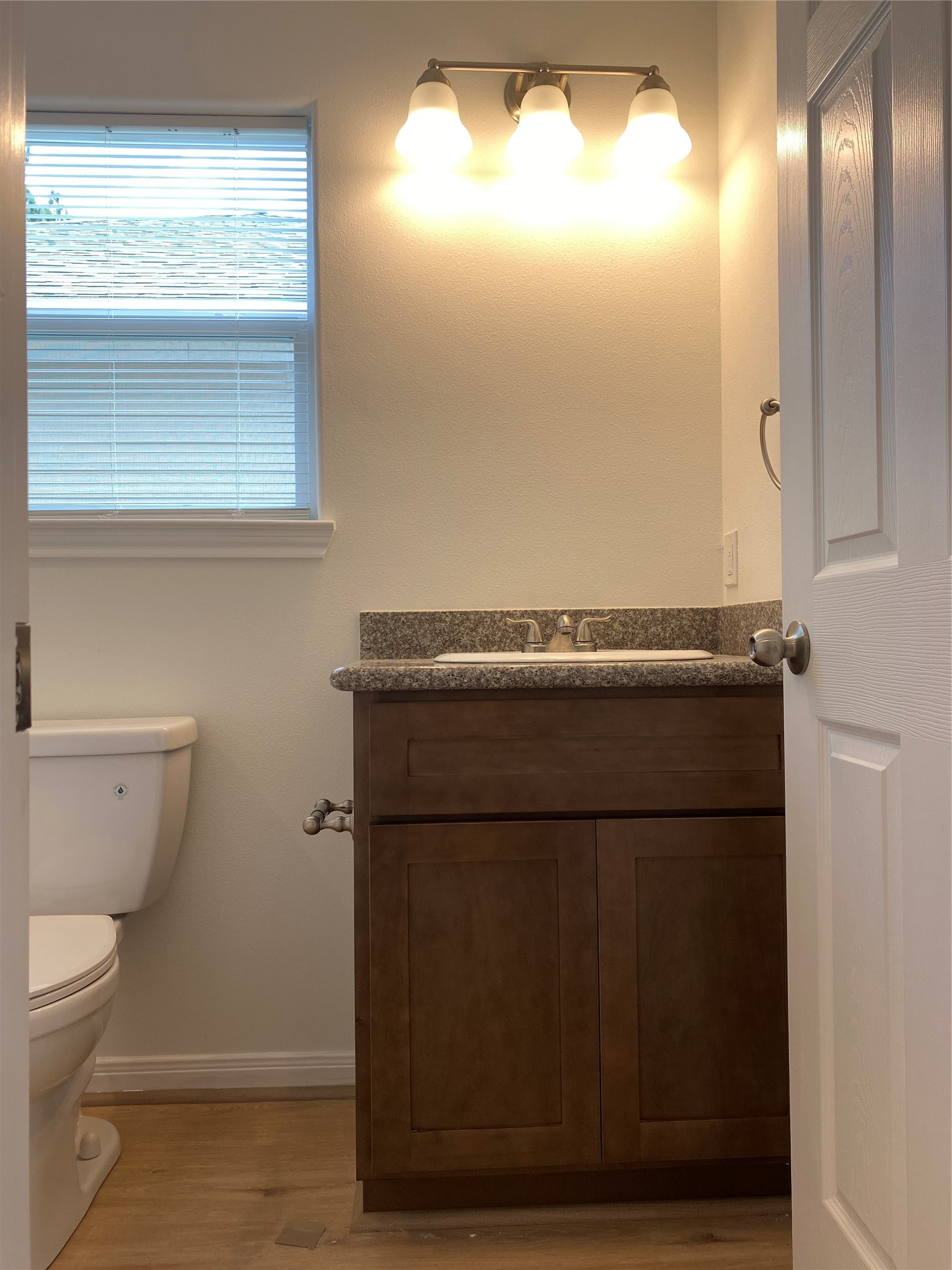 3722 Putnam Drive A Property Photo 12