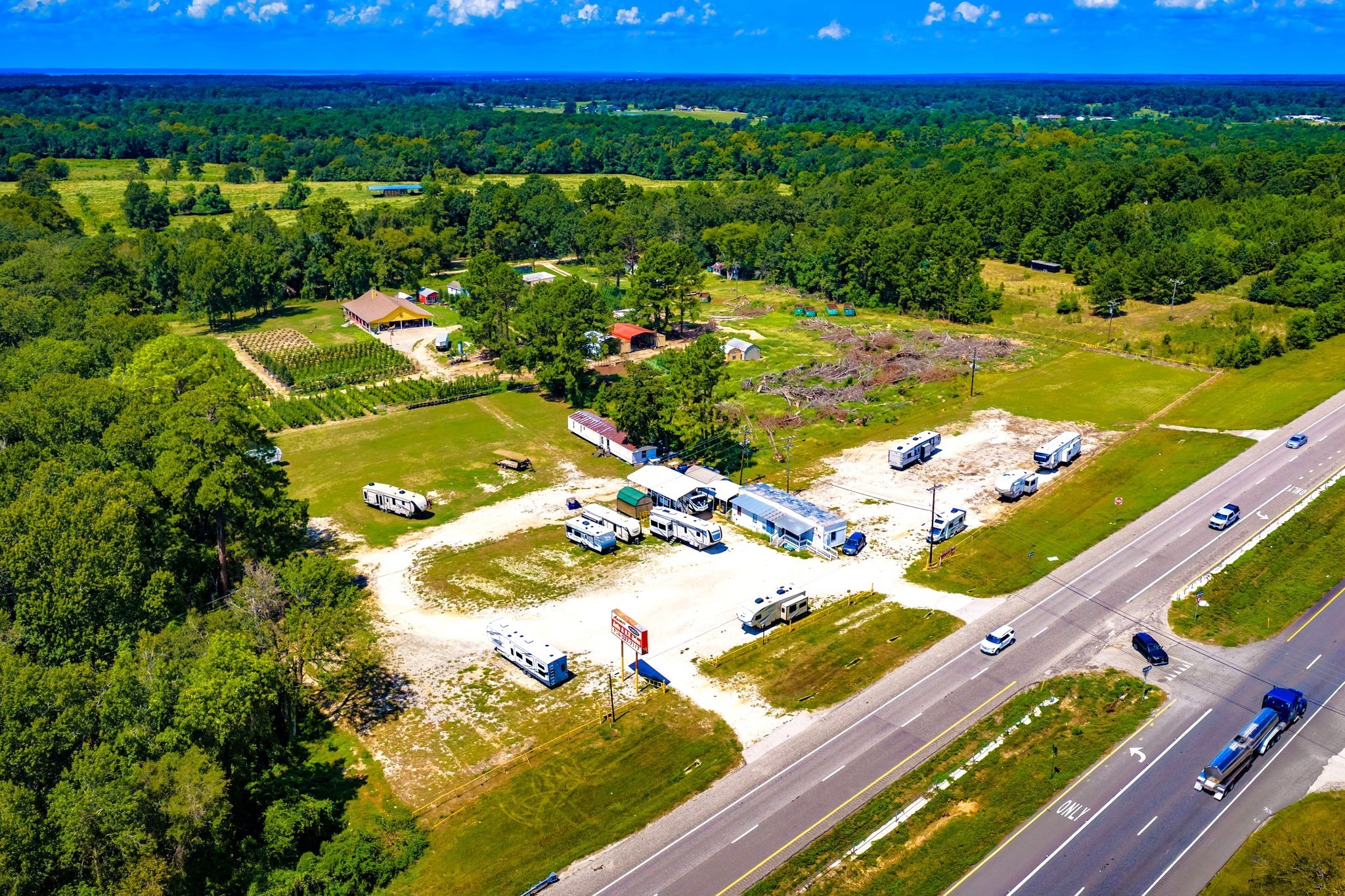 3302 Us Highway 59 S Property Photo 3