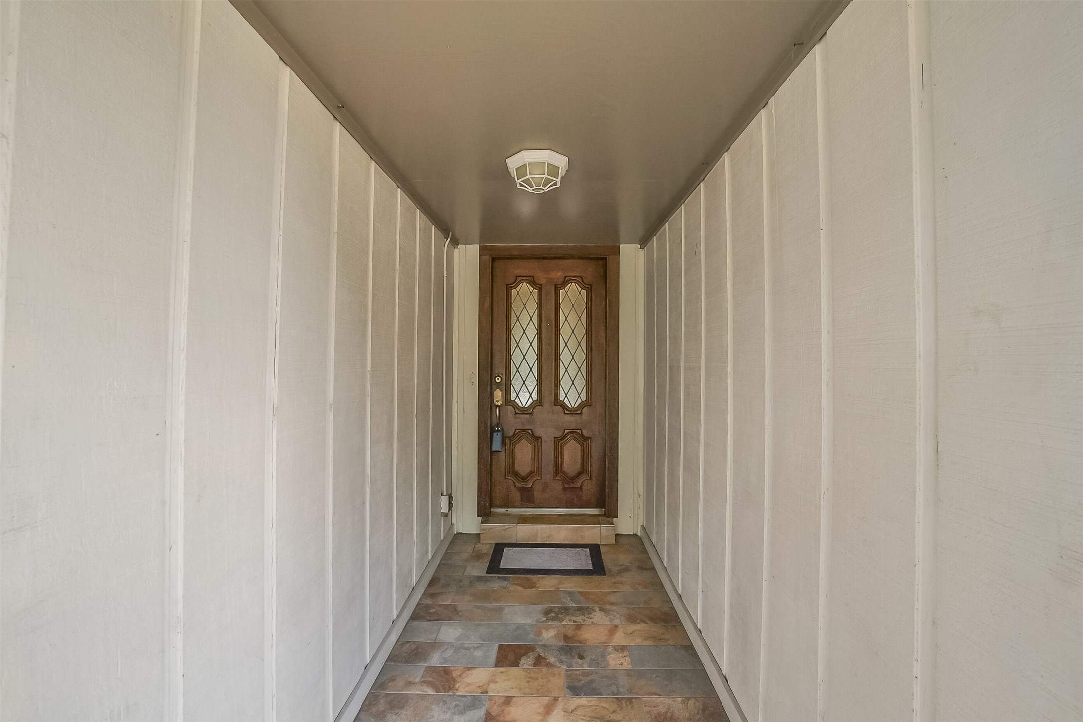 15122 Cedar Ridge Drive Property Photo 4