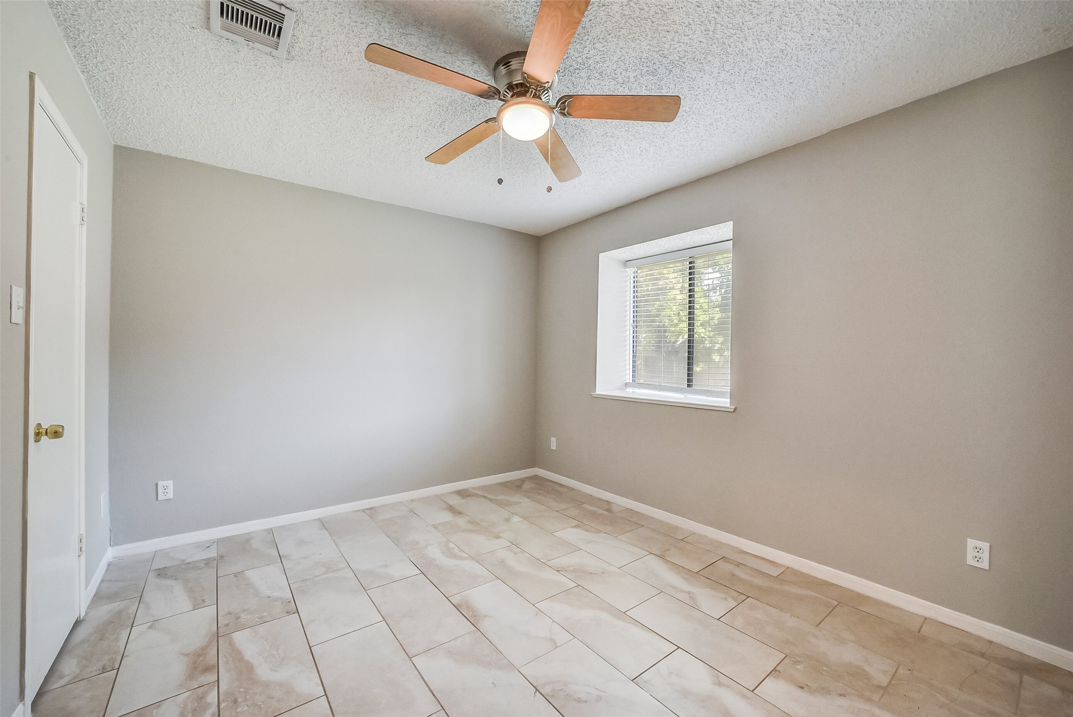 15122 Cedar Ridge Drive Property Photo 26