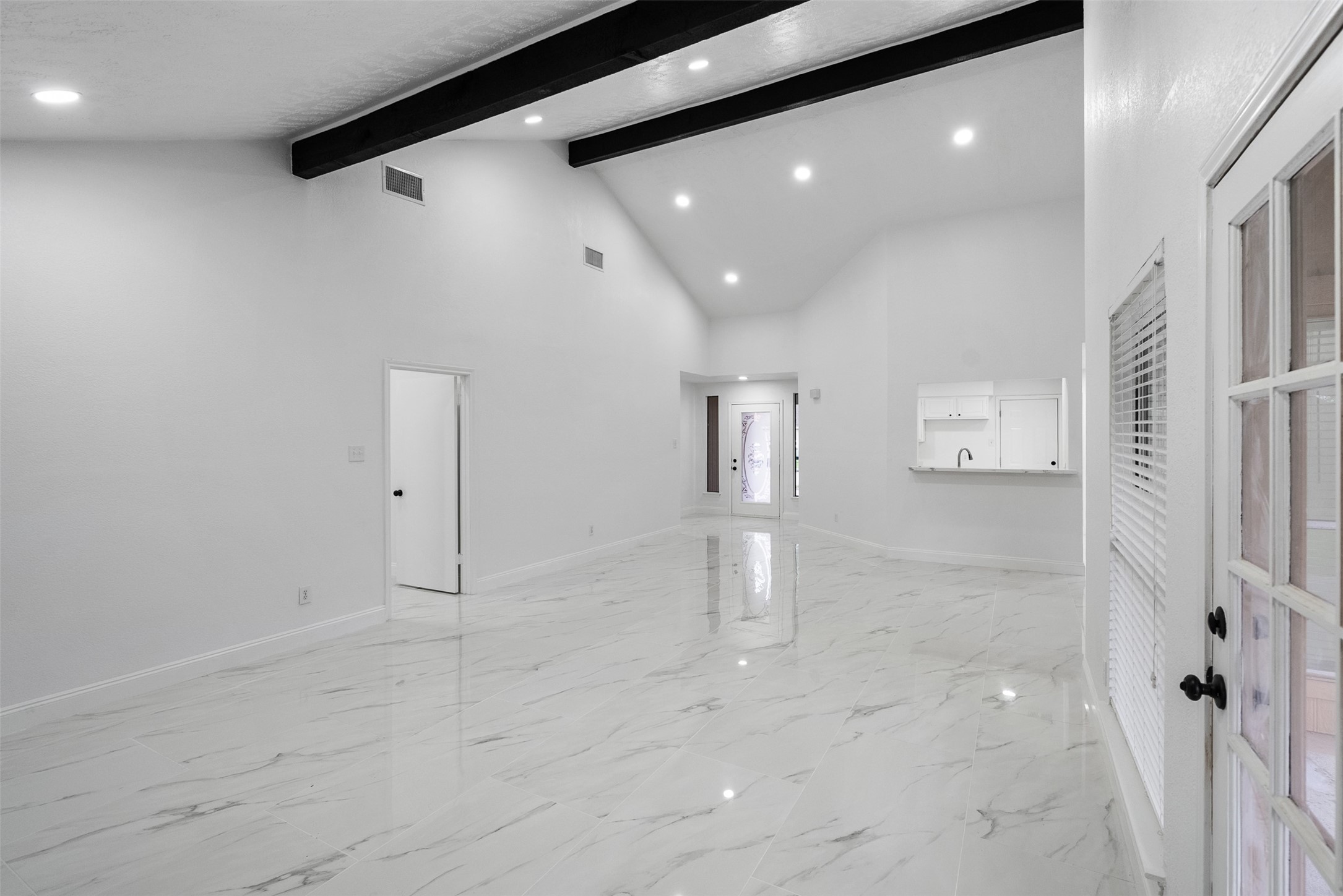 611 Muirwood Lane Property Photo 12