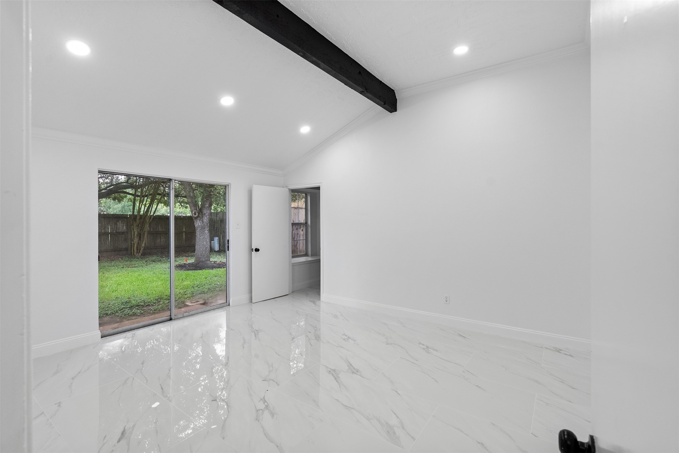 611 Muirwood Lane Property Photo 14