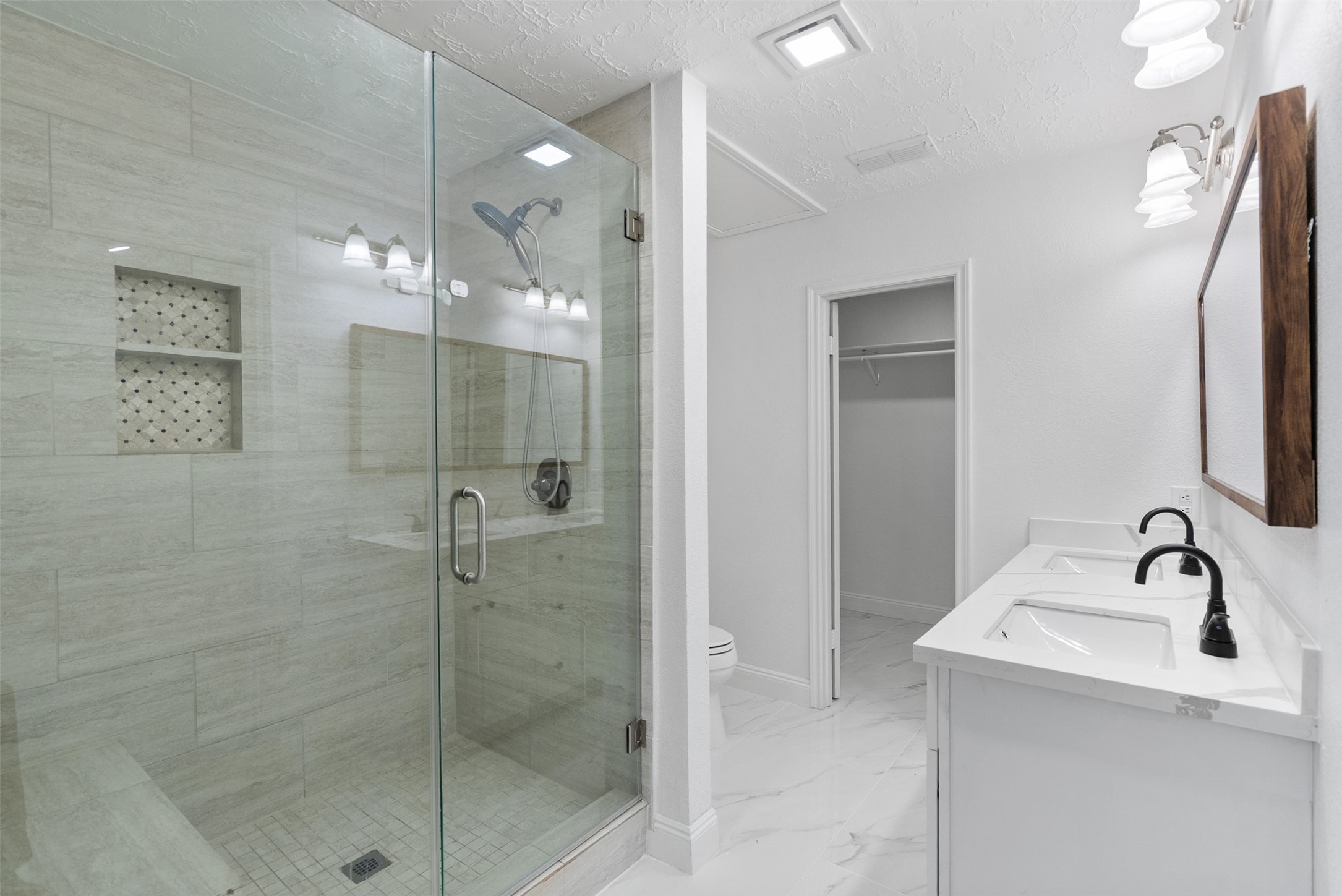 611 Muirwood Lane Property Photo 15