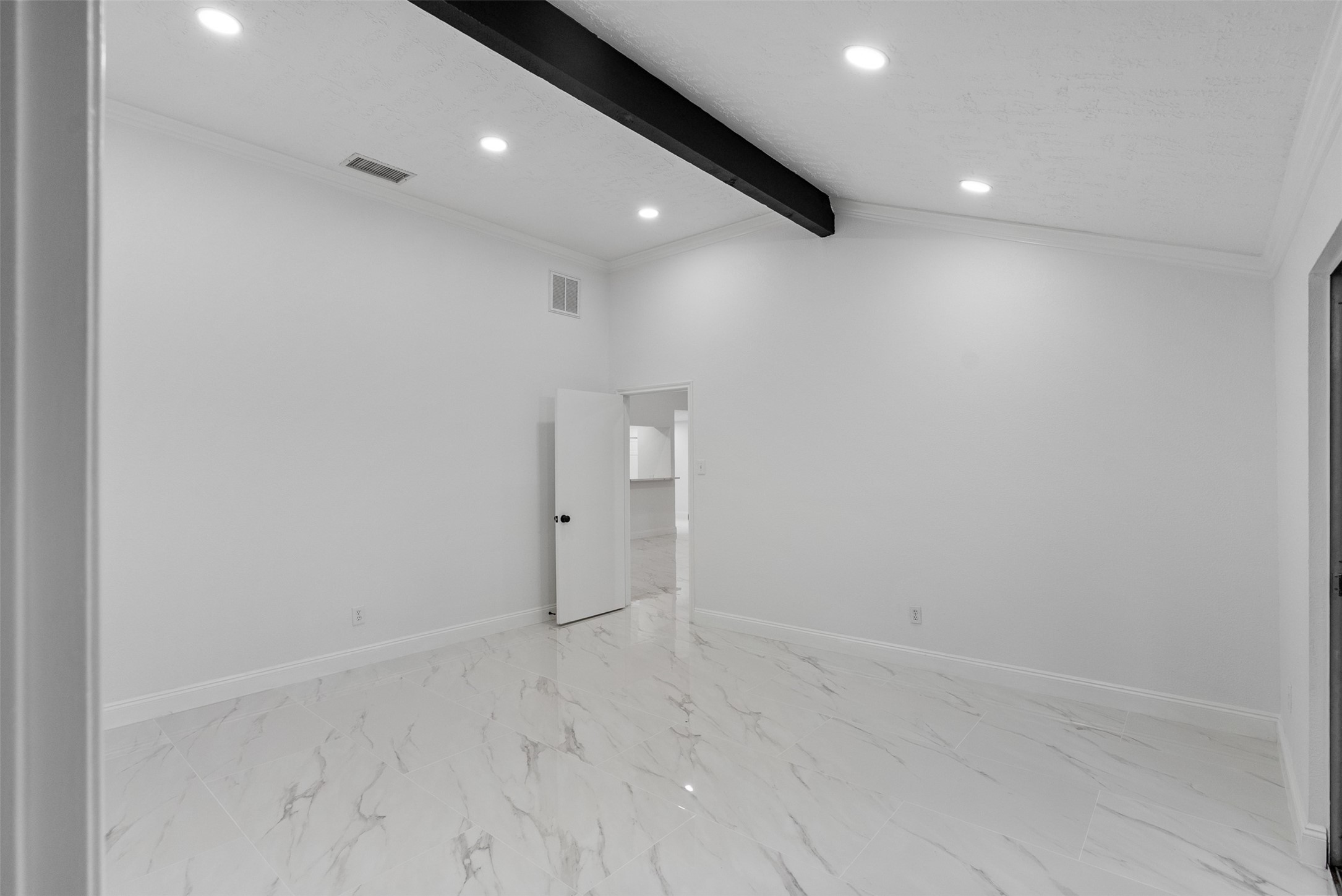 611 Muirwood Lane Property Photo 17