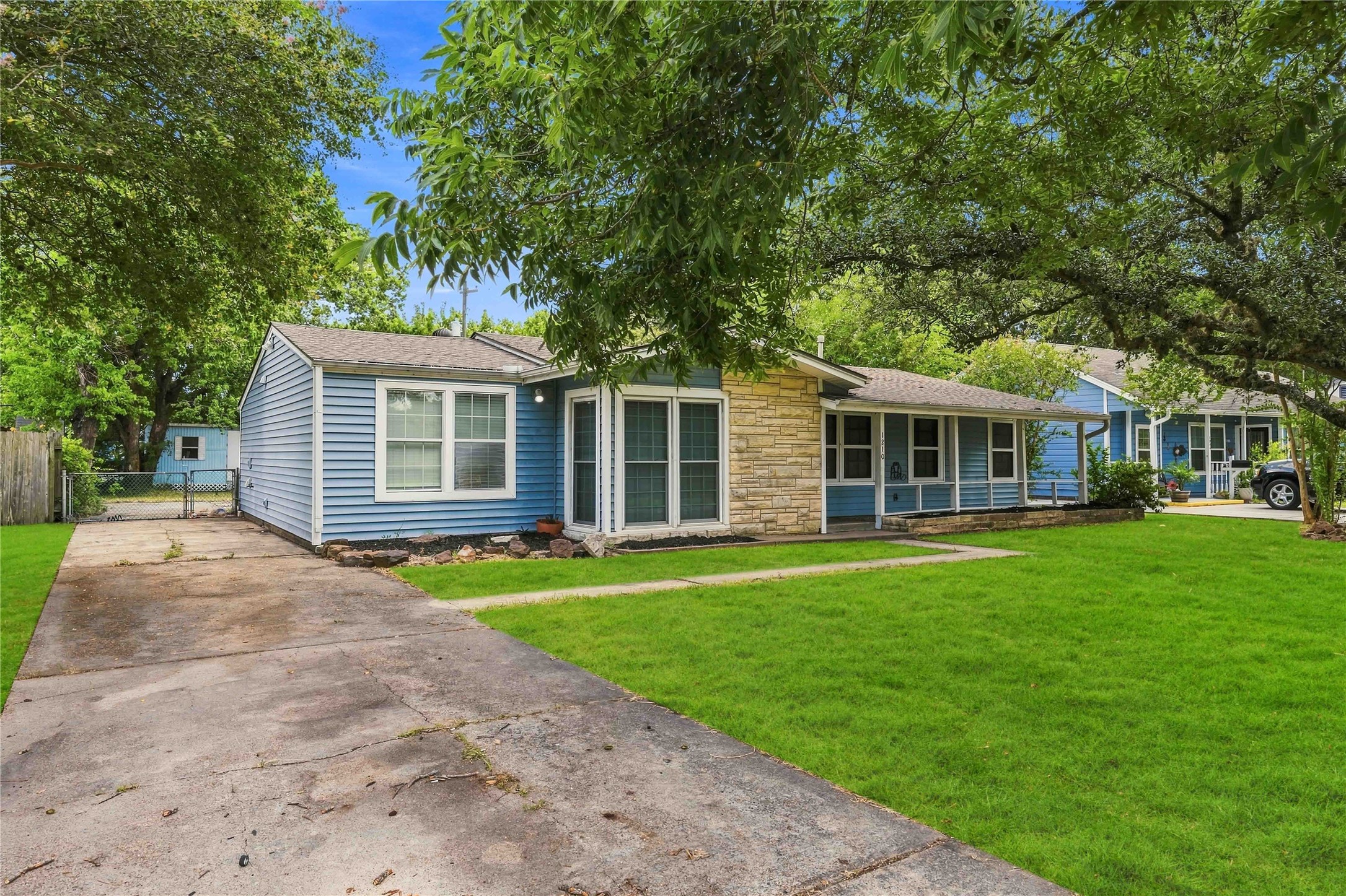 1210 14th Avenue N Property Photo 1