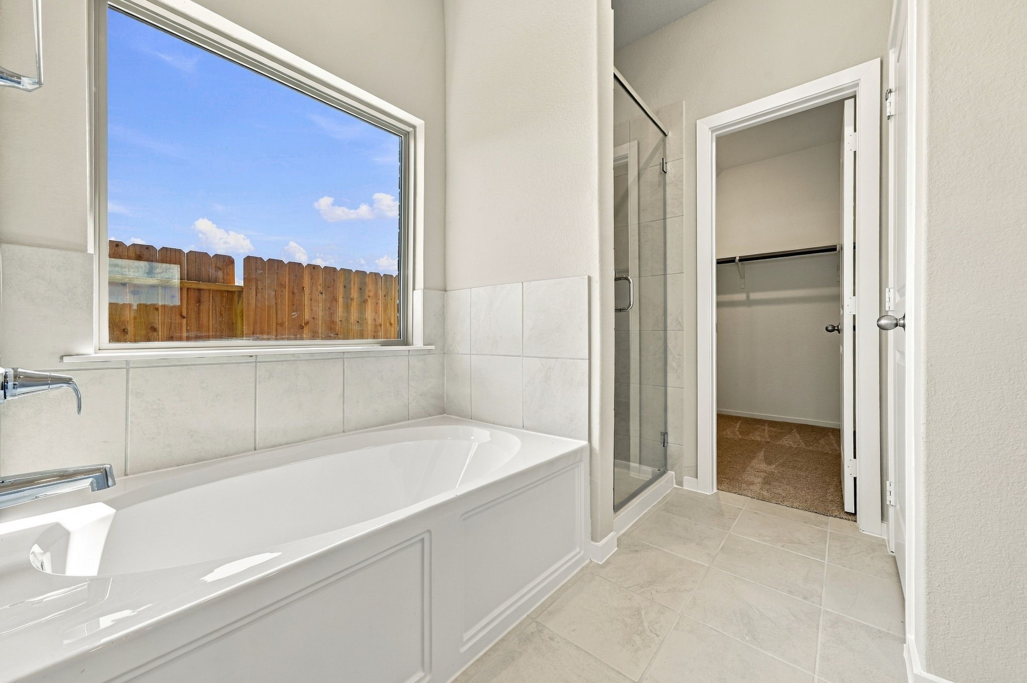 1911 Starlight Street Property Photo 18