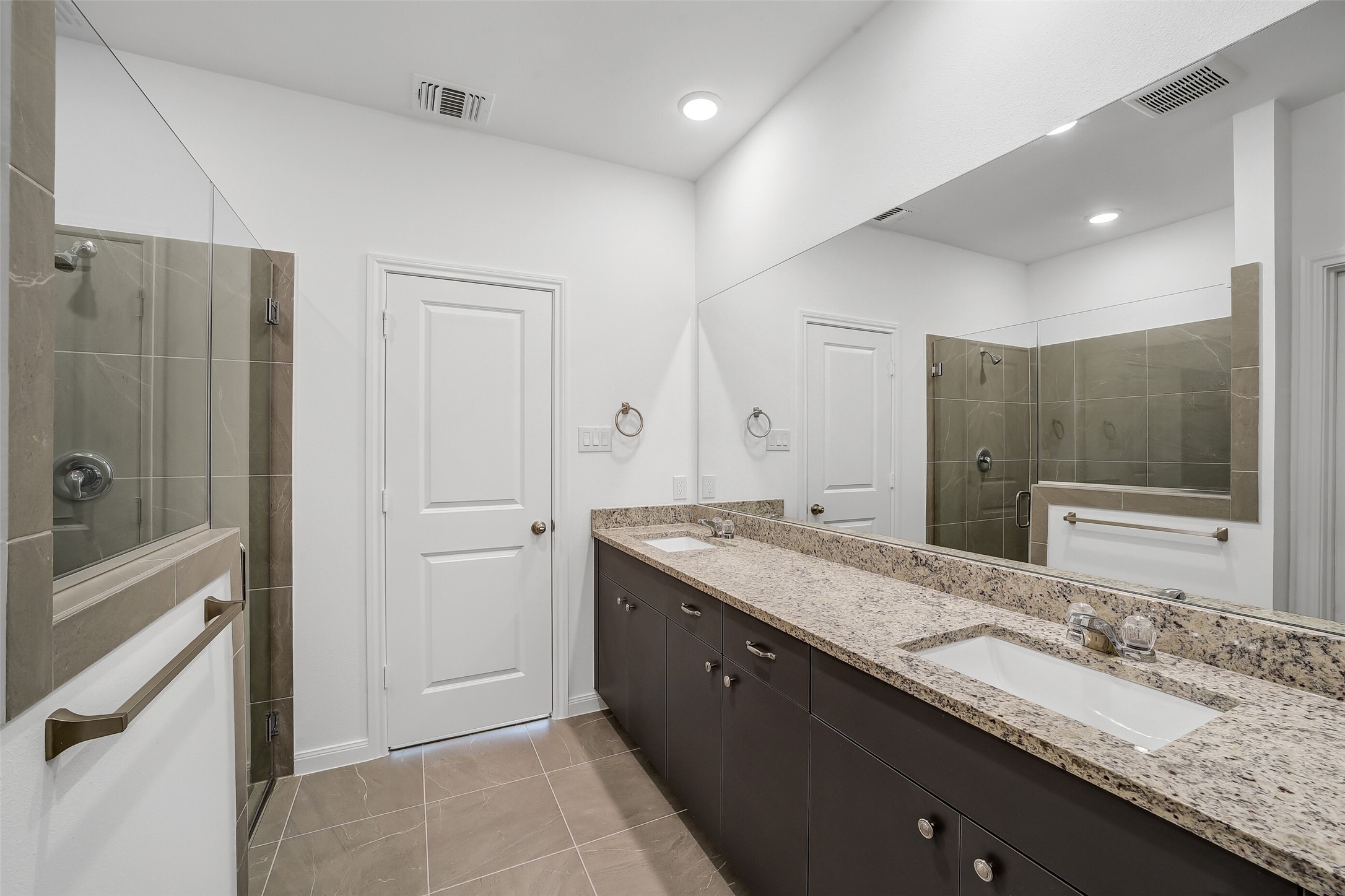 13614 Pine Drive Property Photo 15