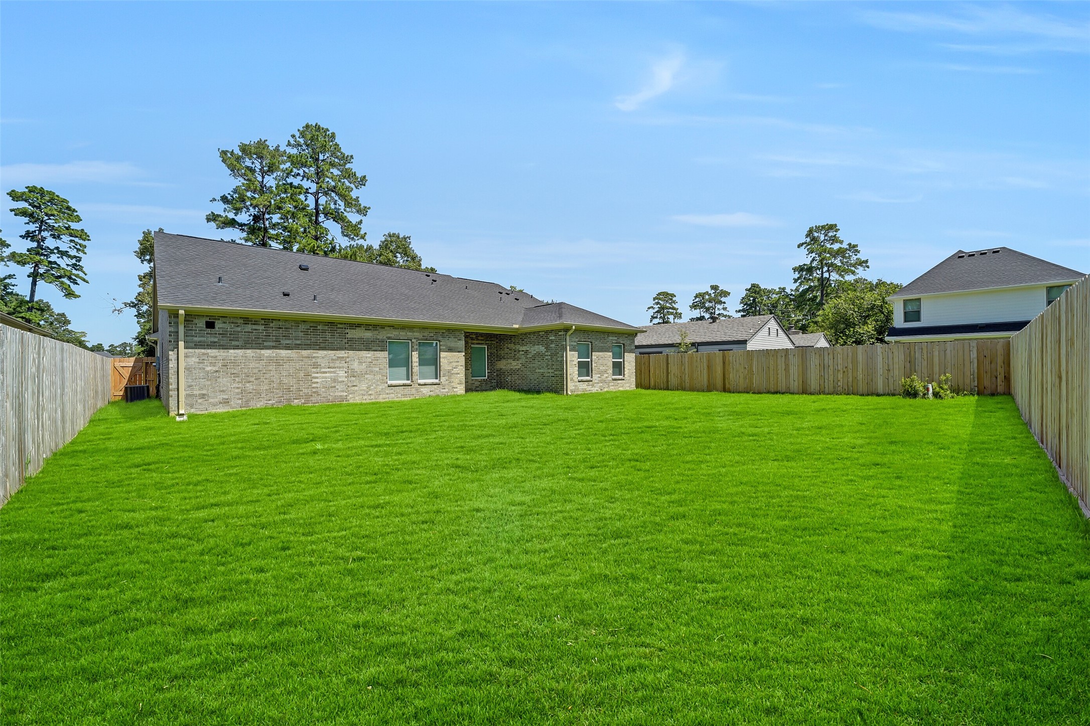 13614 Pine Drive Property Photo 23