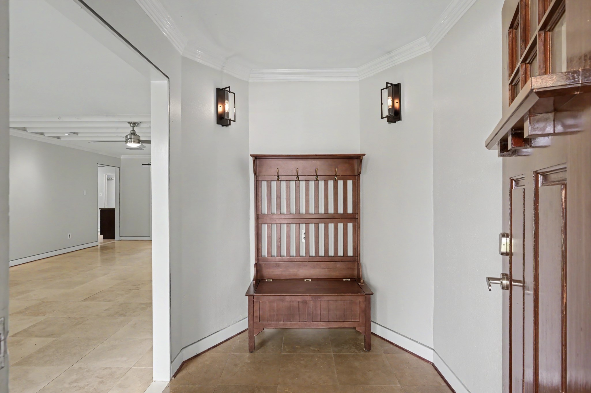 16106 Crawford Street Property Photo 5