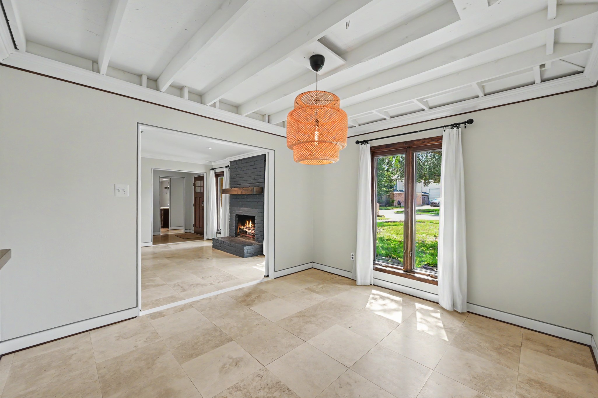 16106 Crawford Street Property Photo 13