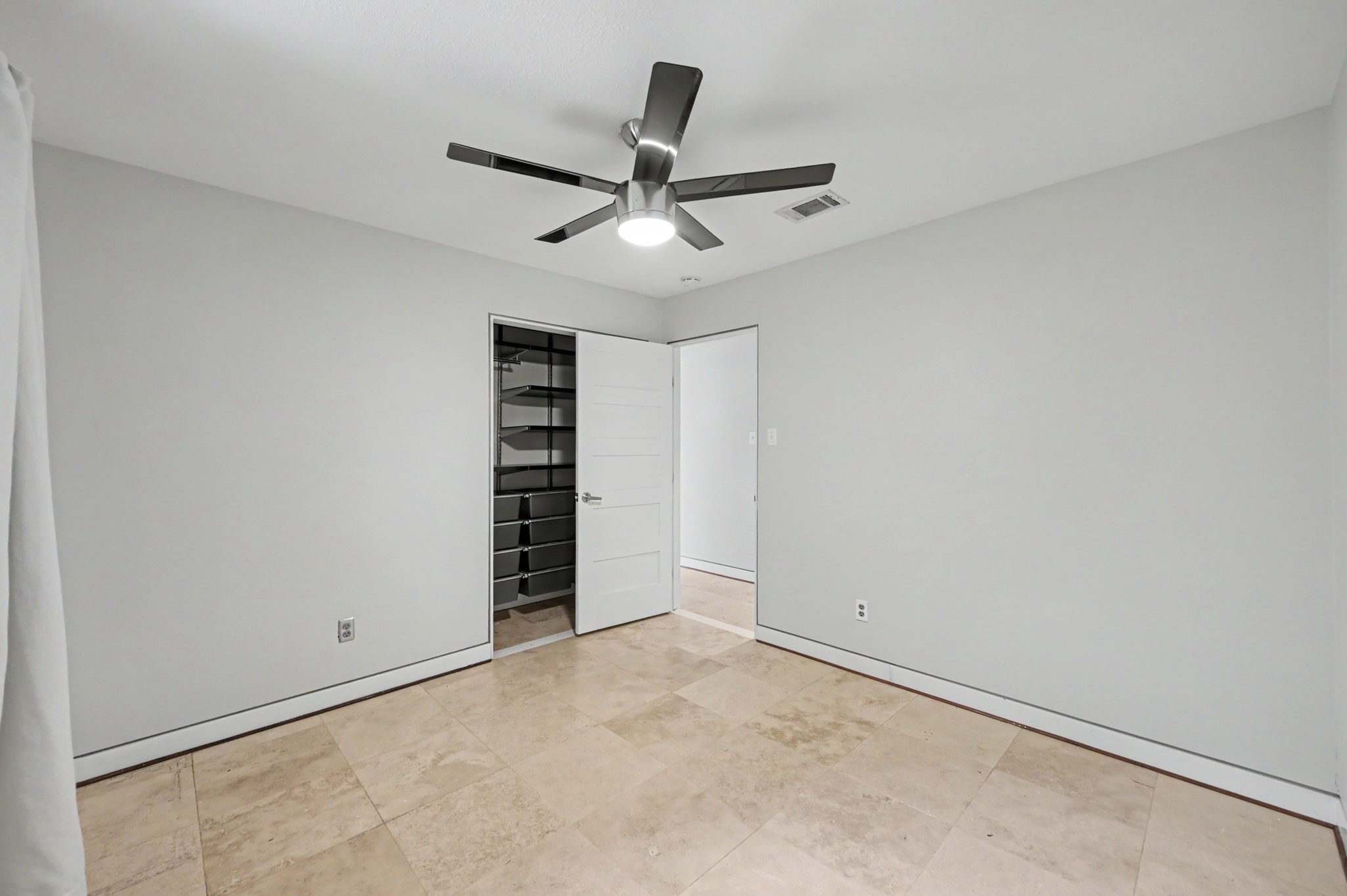 16106 Crawford Street Property Photo 28